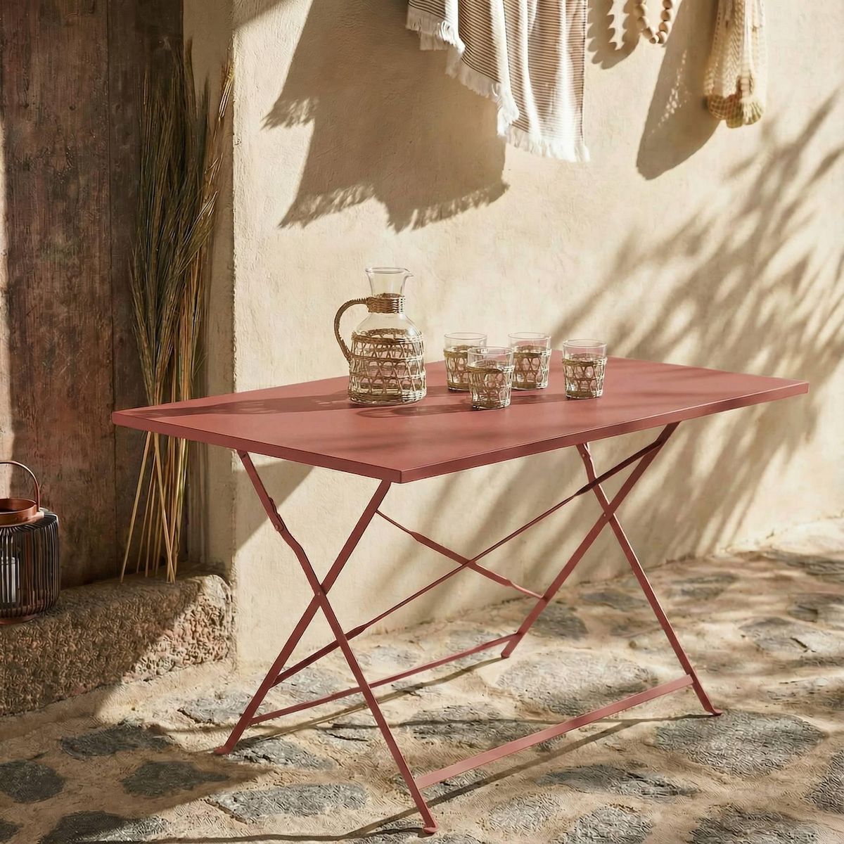 SWEEEK Table de jardin bistrot pliable - Emilia rectangle - Table rectangle 110x70cm en acier thermolaqué