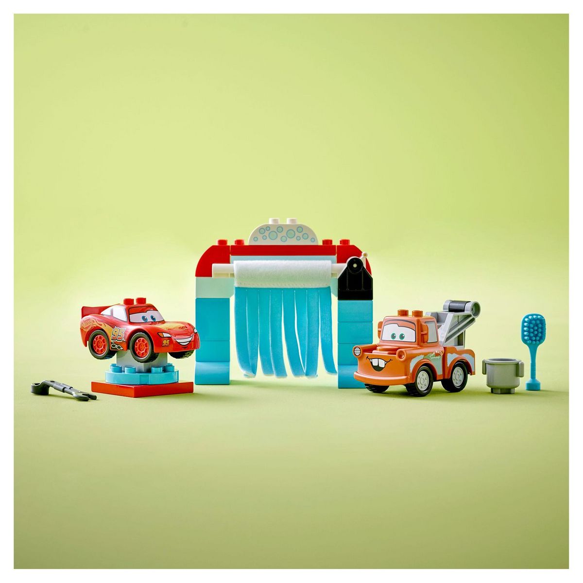 LEGO Duplo 10996 La station de lavage avec Flash Mc Queen et Martin, Jouet avec Voitures, Garçons et Filles 2 Ans