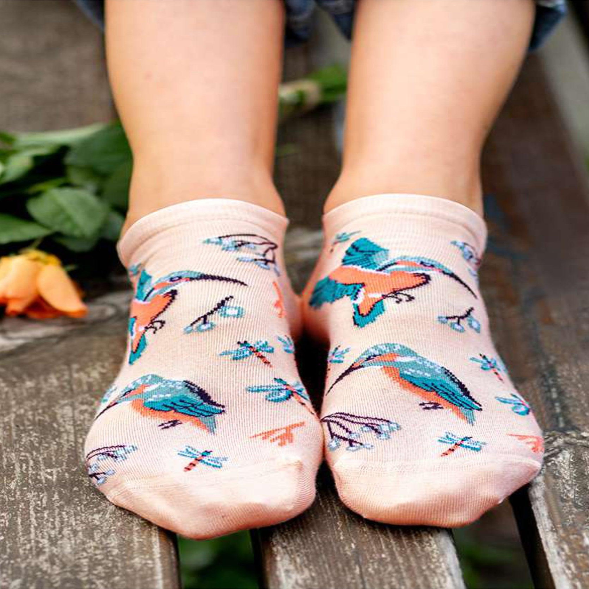 Voir la diapositive 2 : PIRIN HILL Socquettes en bambou oiseaux & fleurs - beiges