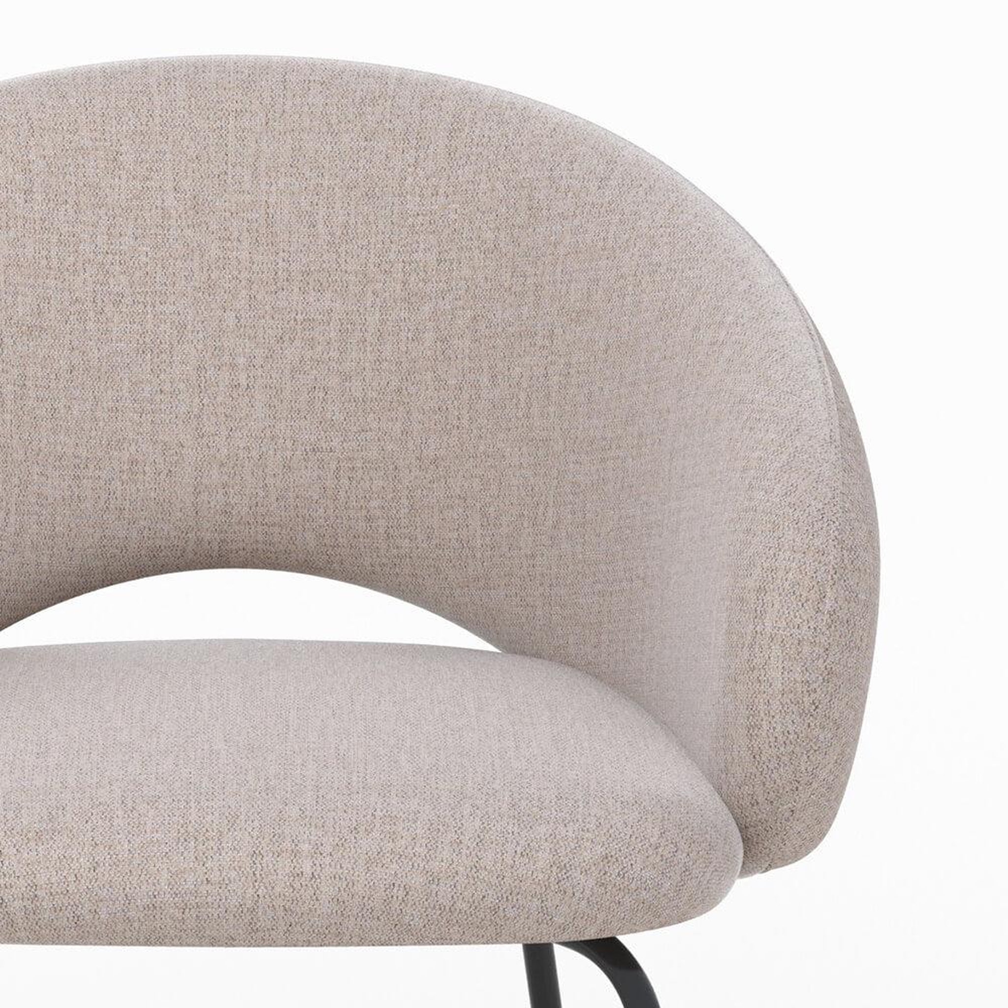 Voir la diapositive 6 : MAISON PAVANE Chaise en tissu beige chiné et pieds noirs-milly