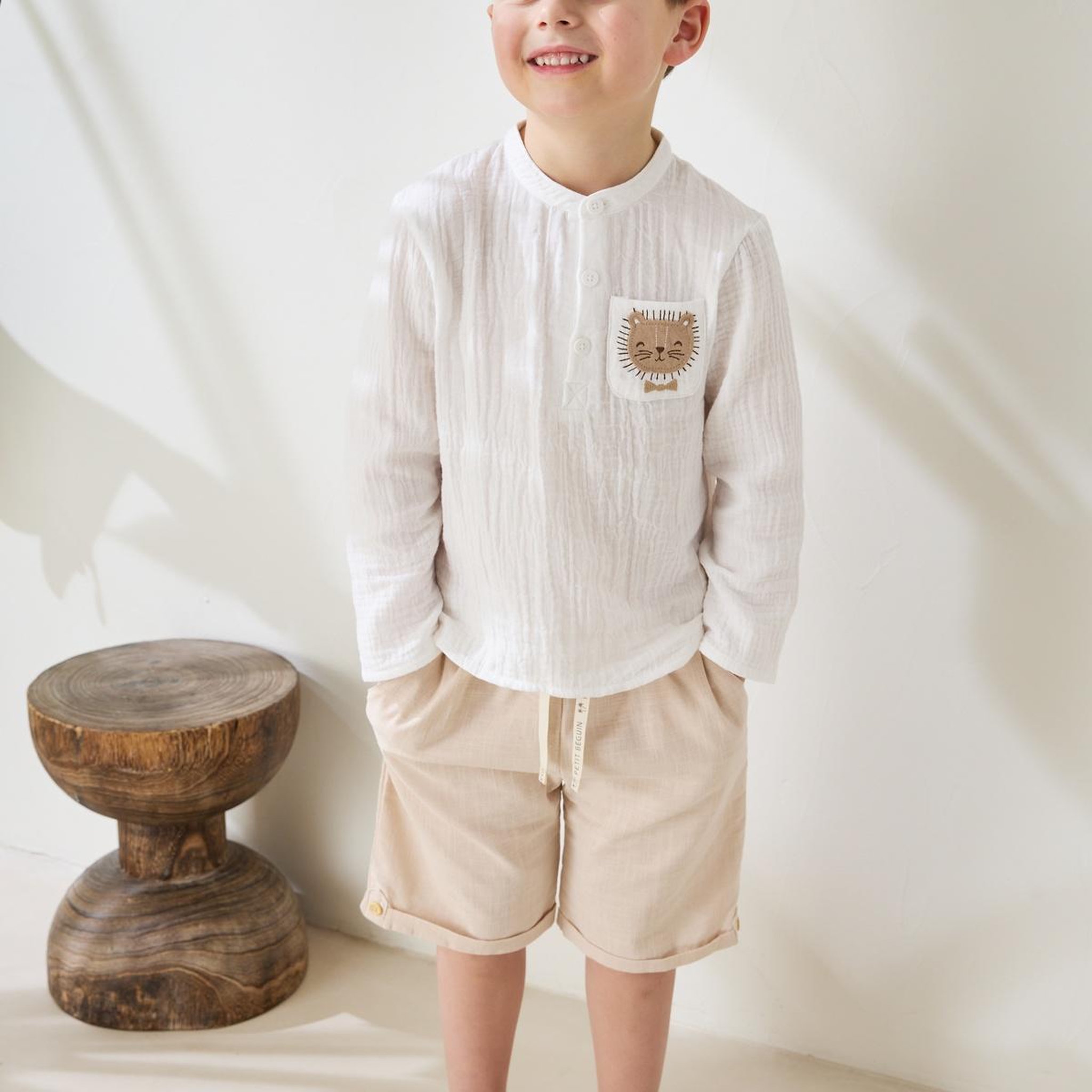 Voir la diapositive 4 : Petit Béguin Bermuda enfant auguste