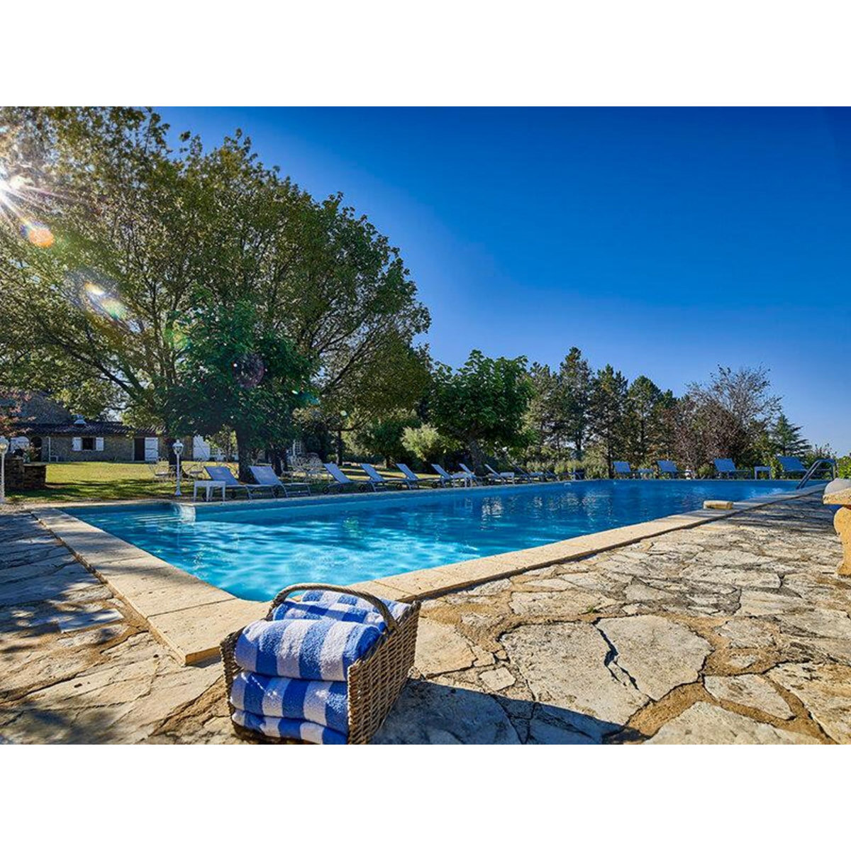 Smartbox 2 jours en hôtel 4* avec dîner gastronomique près de Bergerac - Coffret Cadeau Séjour