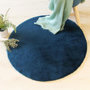 Voir la diapositive 3 : ATMOSPHERA Tapis Rond Imitation Fourrure  Doucea  80cm Bleu Canard