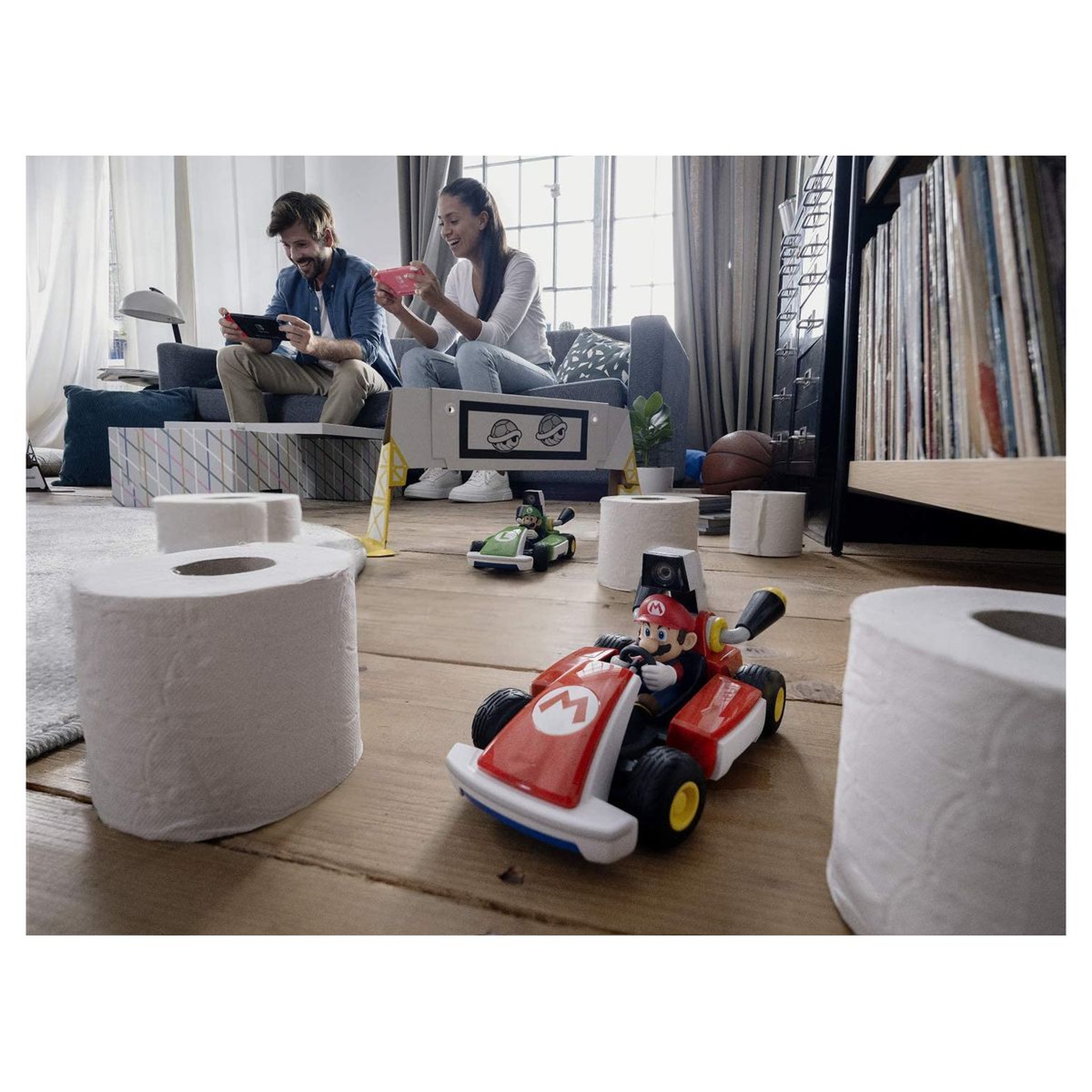 Voir la diapositive 8 : Mario Kart Live Home Circuit Luigi Nintendo Switch