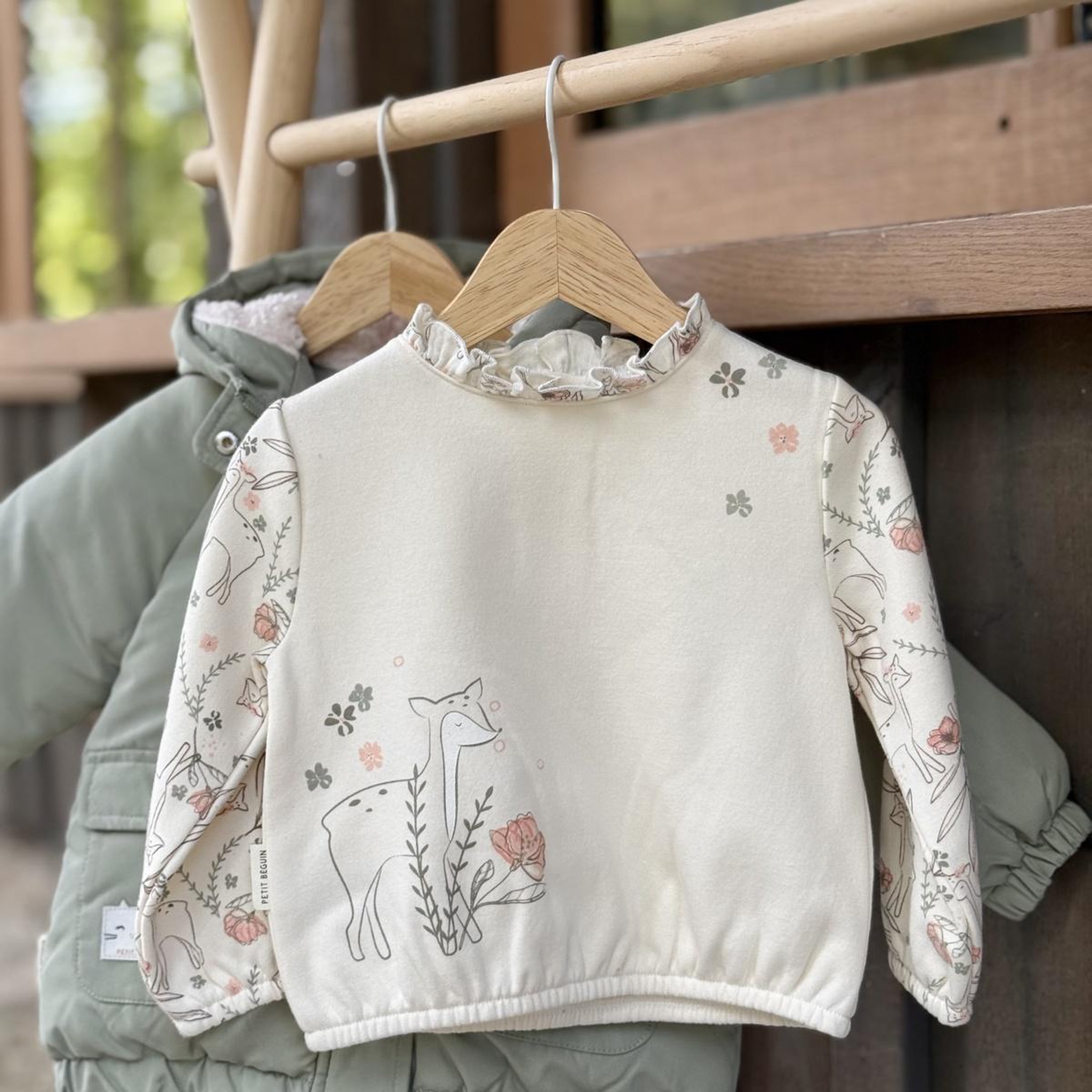 Voir la diapositive 5 : Petit Béguin Sweat-shirt enfant en molleton lison