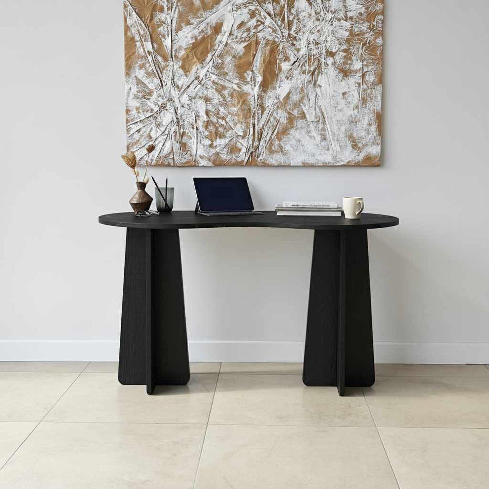 Voir la diapositive 6 : TOILINUX Bureau asymétrique design organique berlin