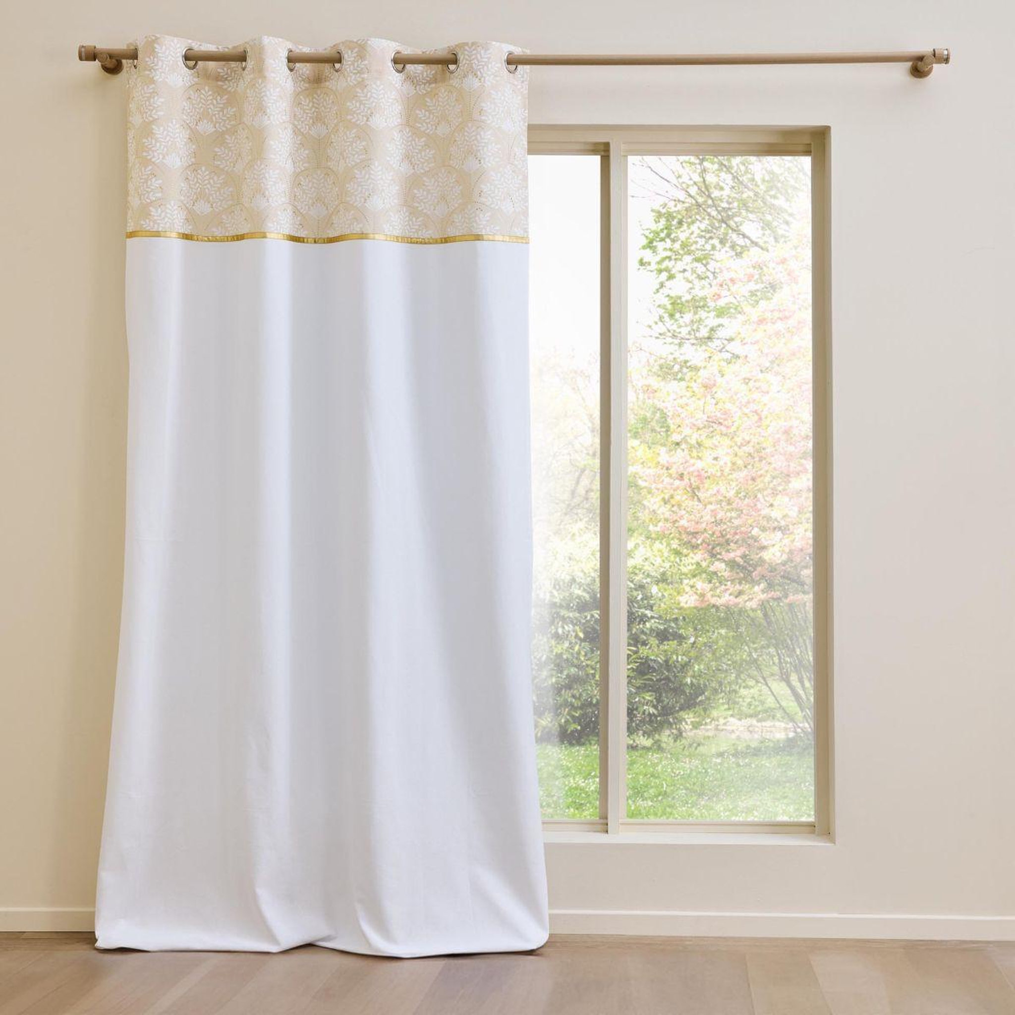 Douceur d'Intérieur Rideau à œillets  majestia  140x240cm beige & blanc