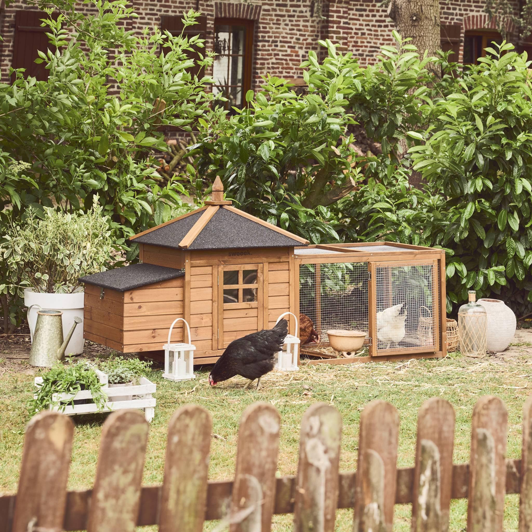 Voir la diapositive 5 : SWEEEK Poulailler en bois JAVA. 2 poules. cage à poule avec enclos