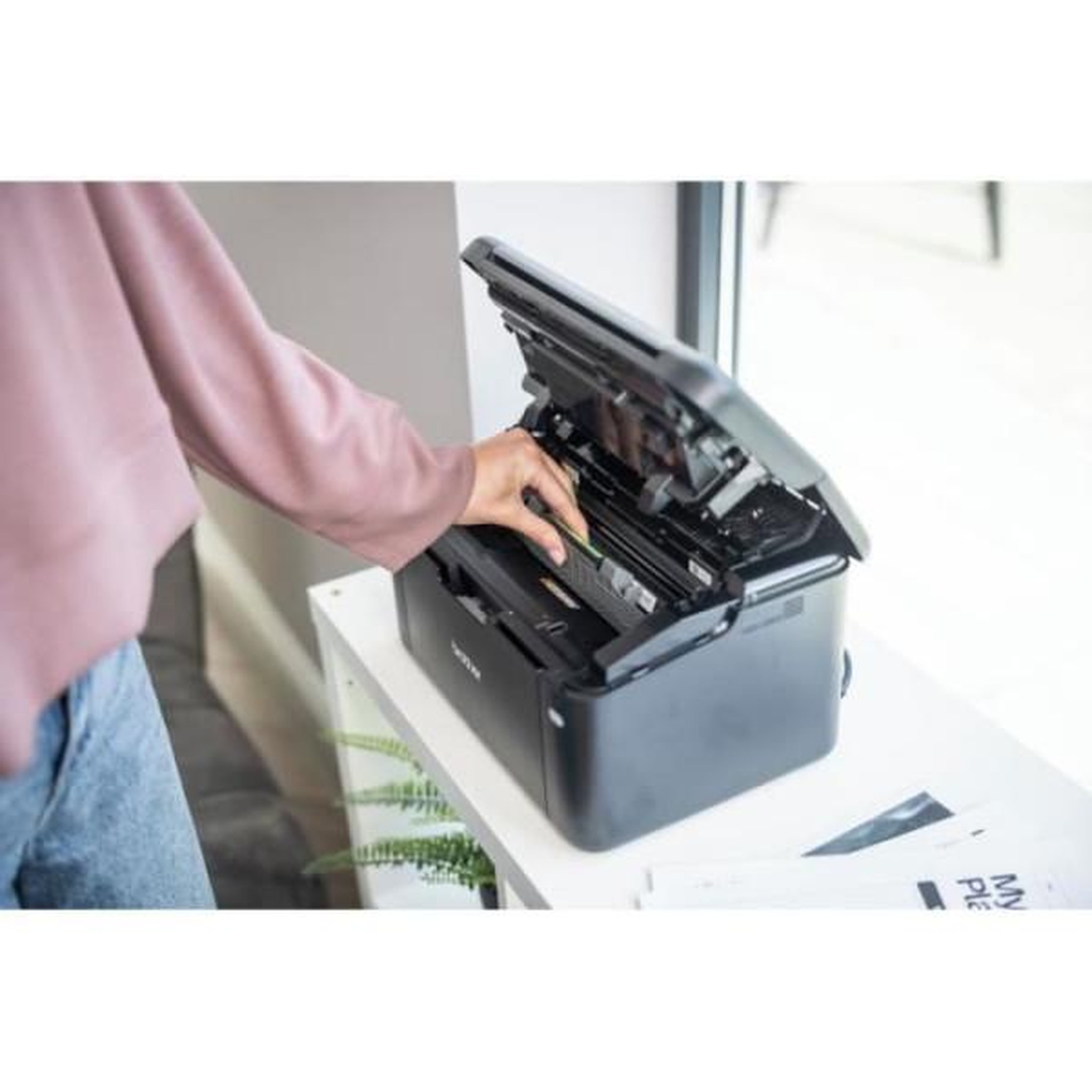 Voir la diapositive 4 : Brother Imprimante monofonction monochrome - BROTHER - HL-L1240W - Wi-Fi & Wi-Fi Direct - A4