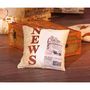 Voir la diapositive 3 : Paris Prix Coussin Déco Vintage  News  45x45cm Beige