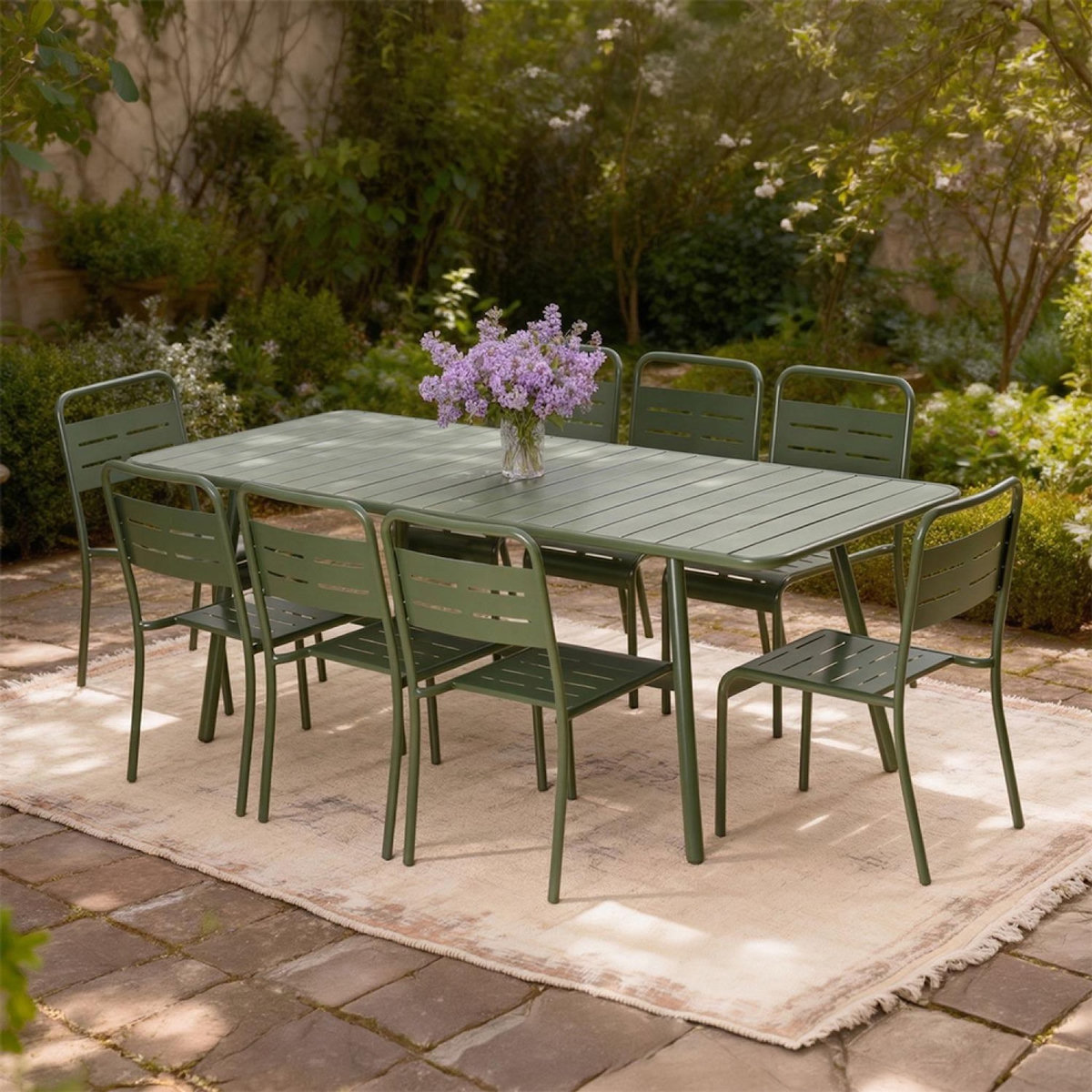 CONCEPT USINE Ensemble table de jardin 200 cm et 8 chaises vert BERGAME