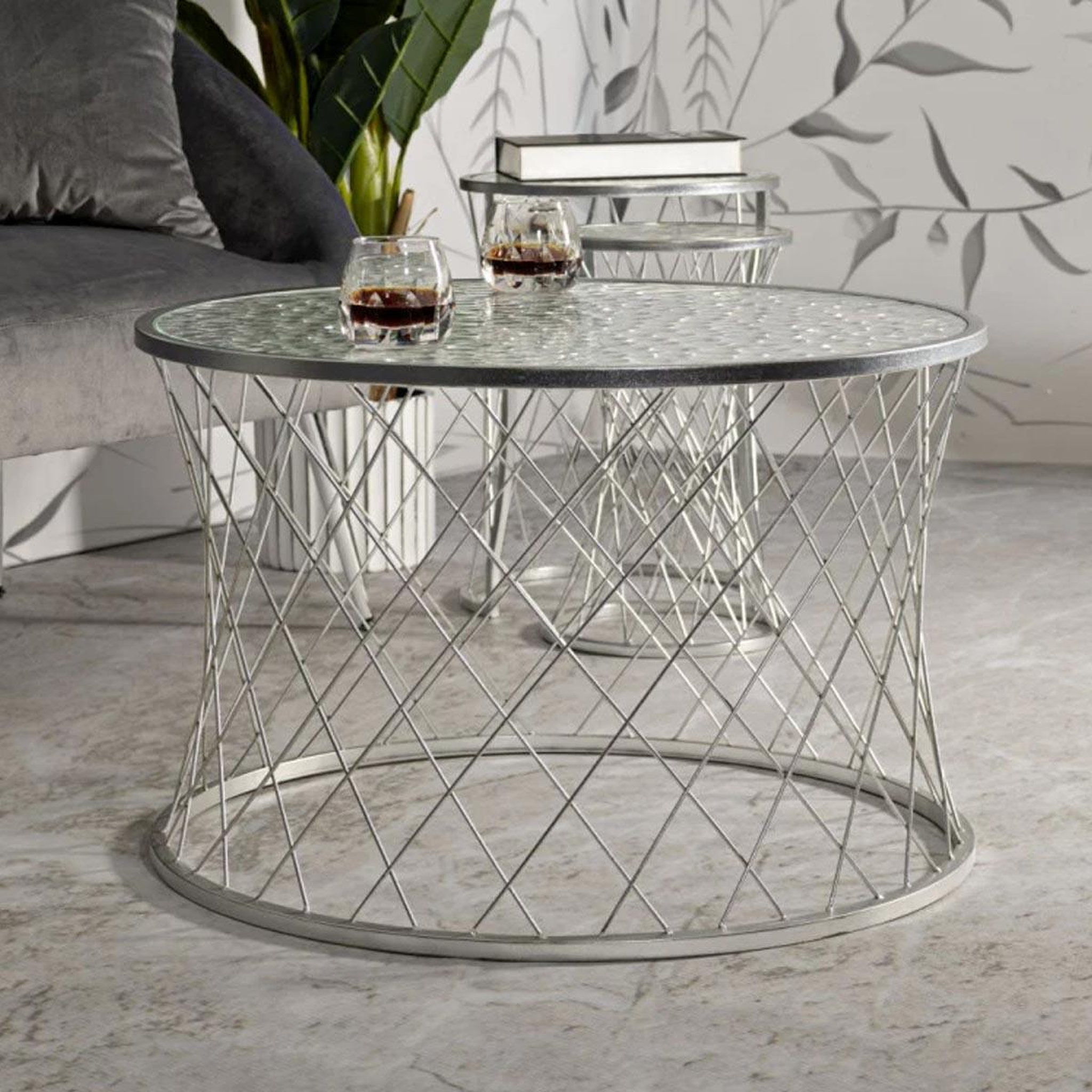 Voir la diapositive 5 : Paris Prix Lot de 4 tables d'appoint design  noah  70cm argent