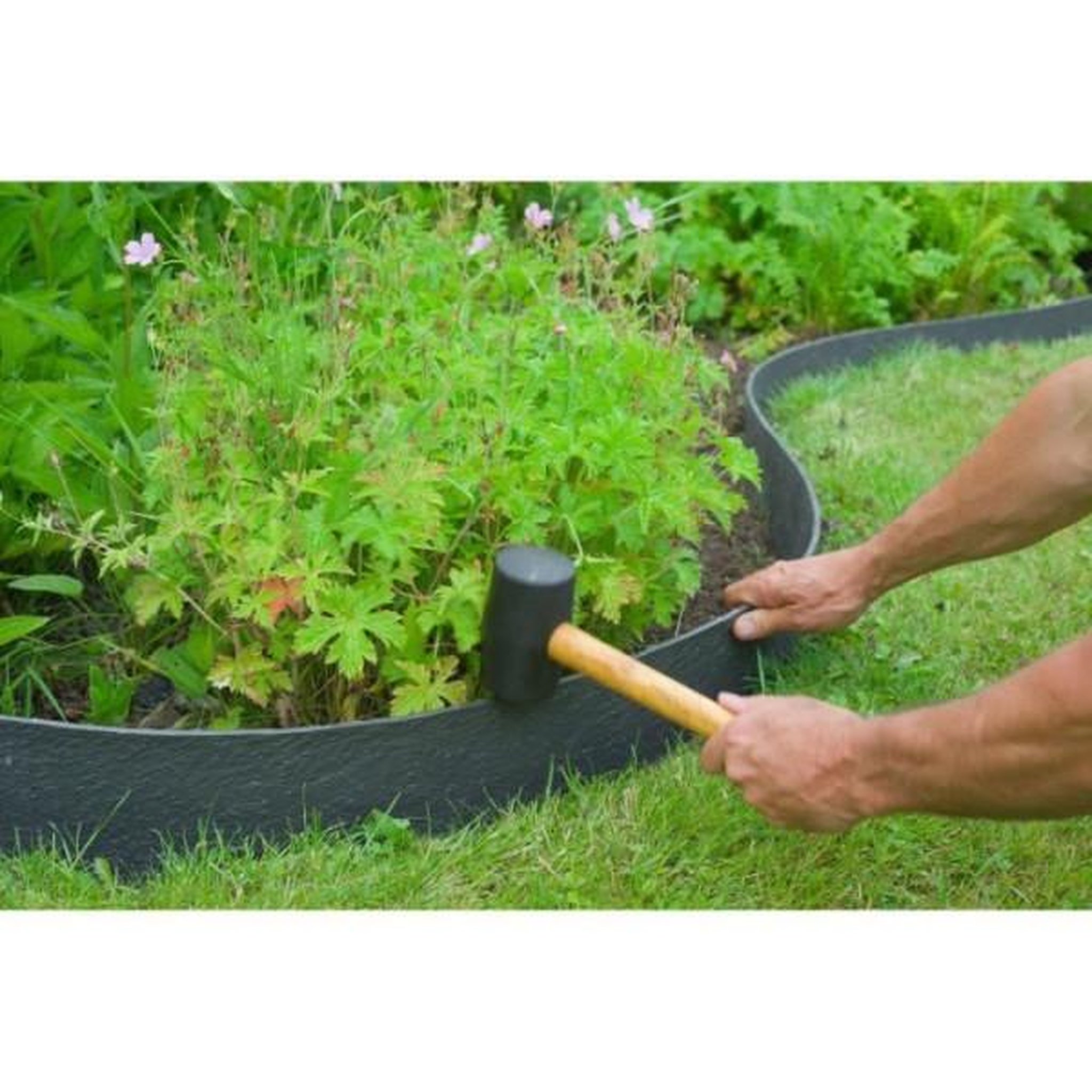 Voir la diapositive 3 : NATURE Nature Bordure de jardin 0,12x12 m 5 mm noir 446388