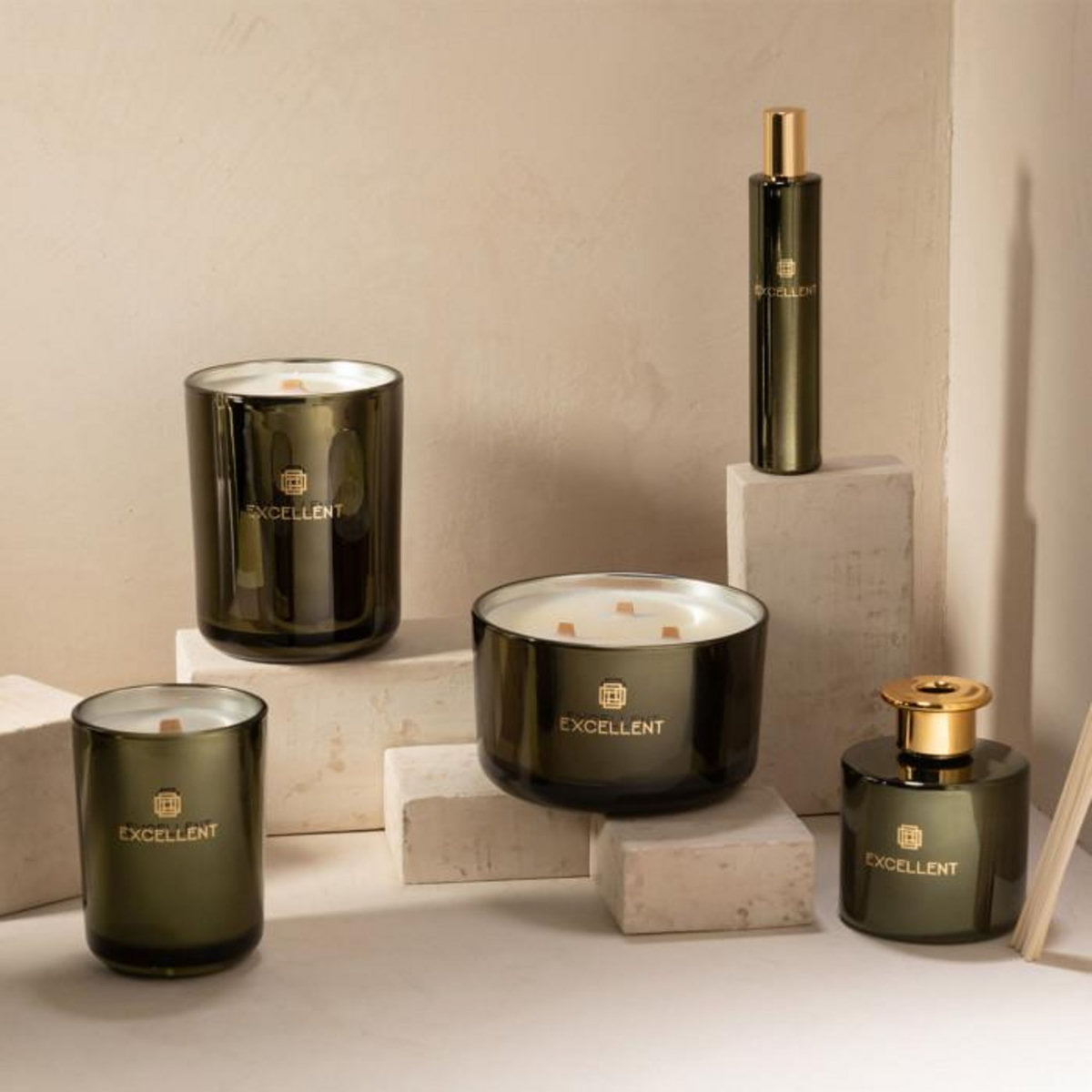 Paris Prix Bougie Parfumée  Excellent  14cm Bergamot Wood Vert