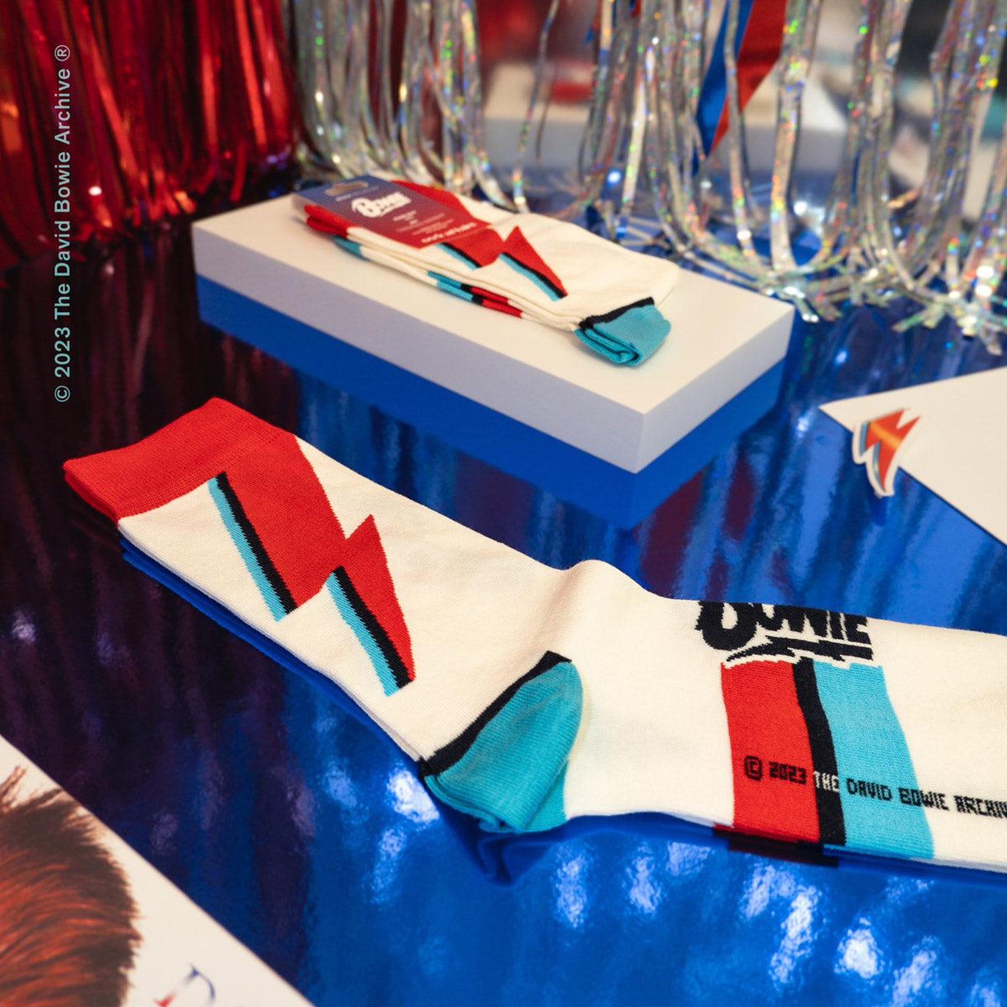 Voir la diapositive 3 : SOCK AFFAIRS Coffret de chaussettes david bowie