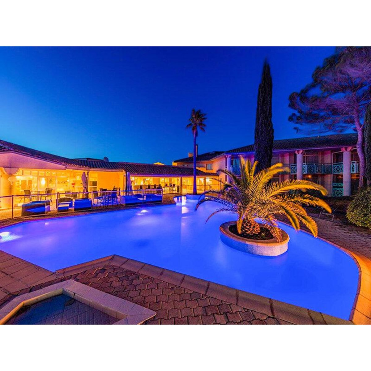 Smartbox Échappée de 3 jours à Saint-Raphaël avec panier pique-nique - Coffret Cadeau Séjour