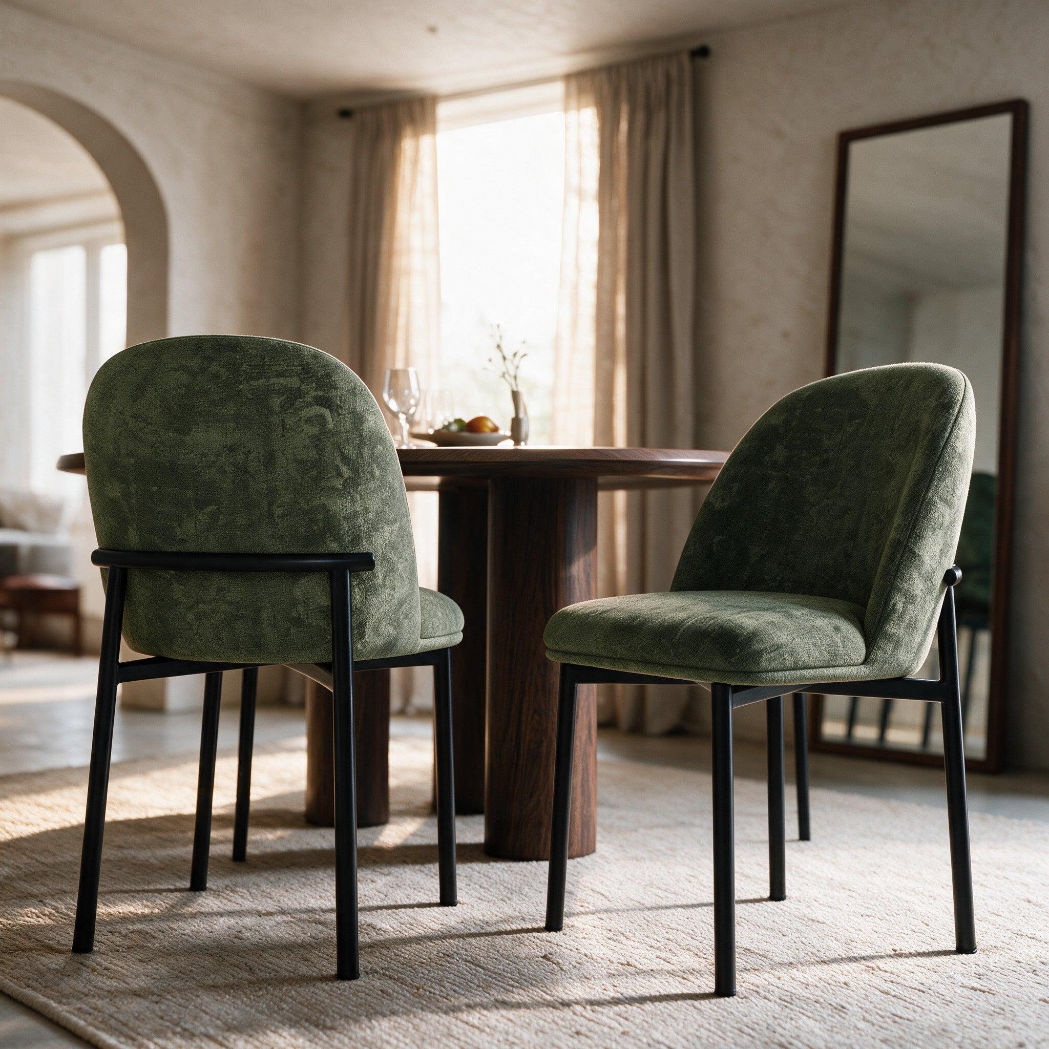 Voir la diapositive 2 : MAISON PAVANE Lot de 2 chaises en tissu vert sapin et pieds métal noir-noah