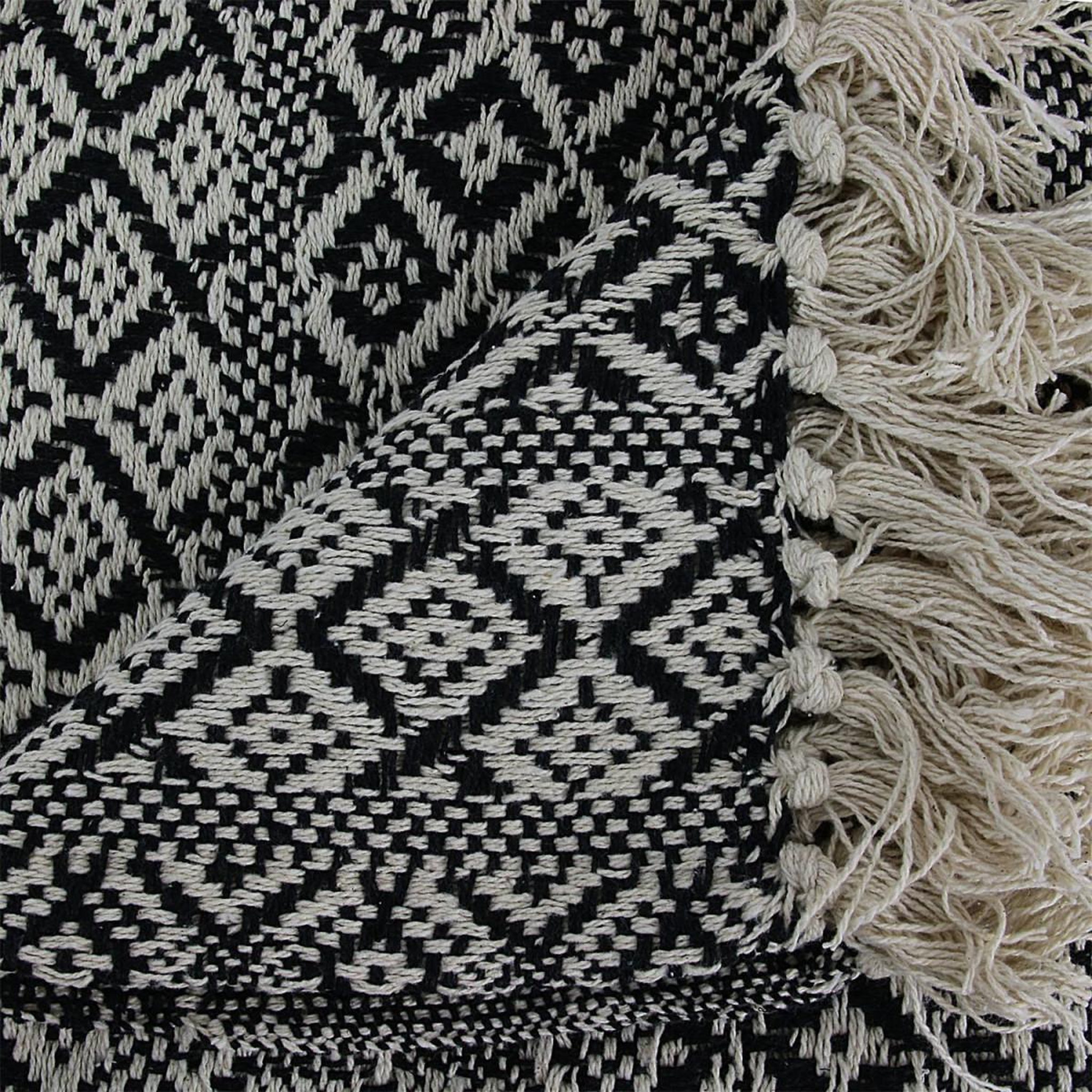 Voir la diapositive 3 : The Home Deco Factory Plaid déco à franges  ethnick  120x150cm écru