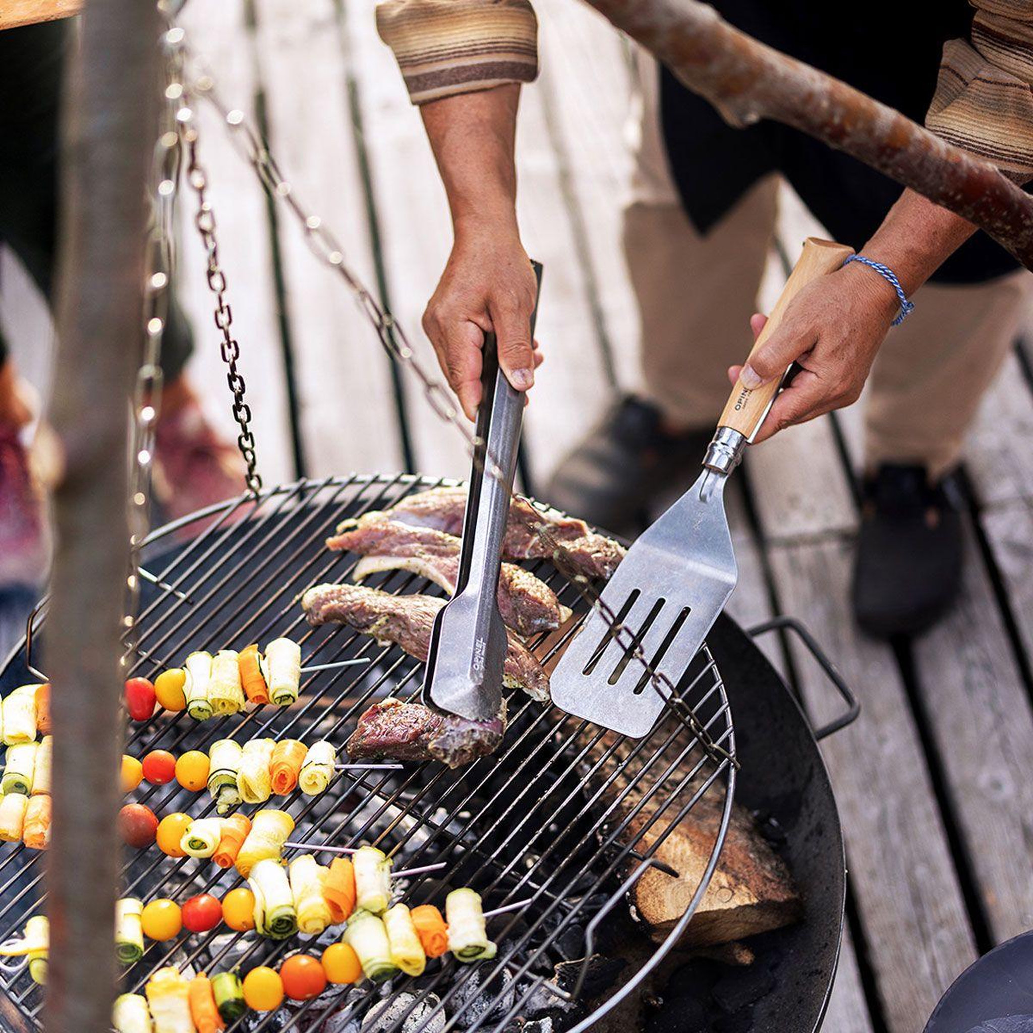 Voir la diapositive 2 : Opinel Ustensile barbecue barbecue brochable