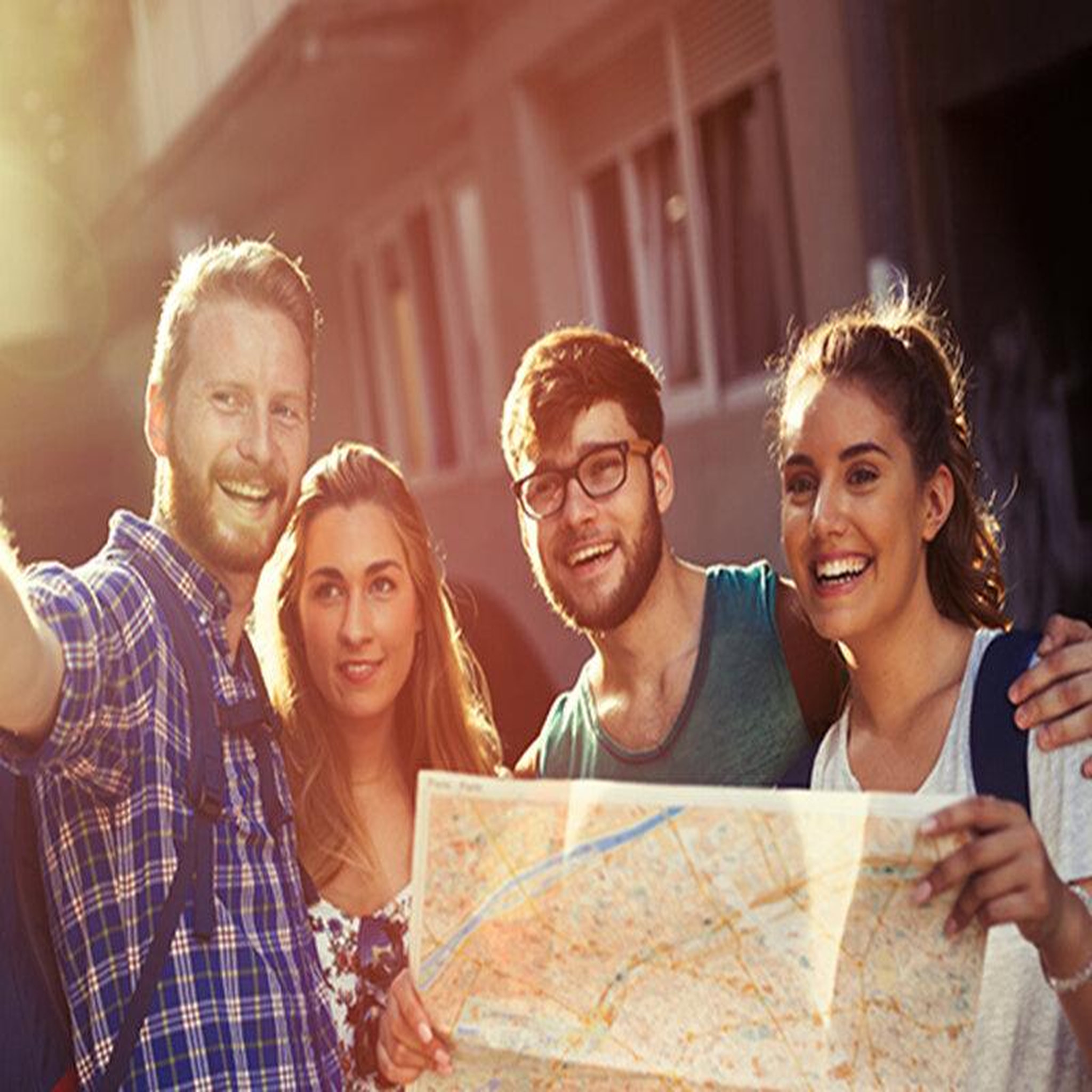 Voir la diapositive 3 : Smartbox Visite fascinante d'1h30 de Lyon en famille avec guide privé - Coffret Cadeau Sport & Aventure