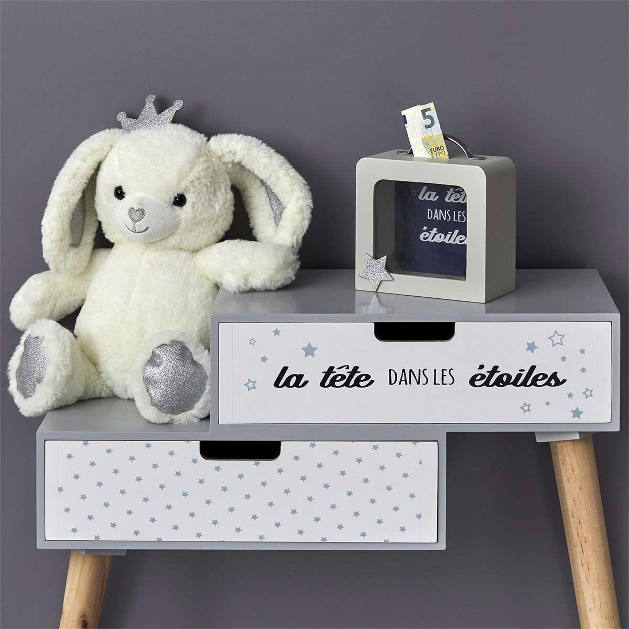 Voir la diapositive 4 : HOME DECO KIDS Tirelire Déco Enfant  Valise  15cm Blanc & Gris