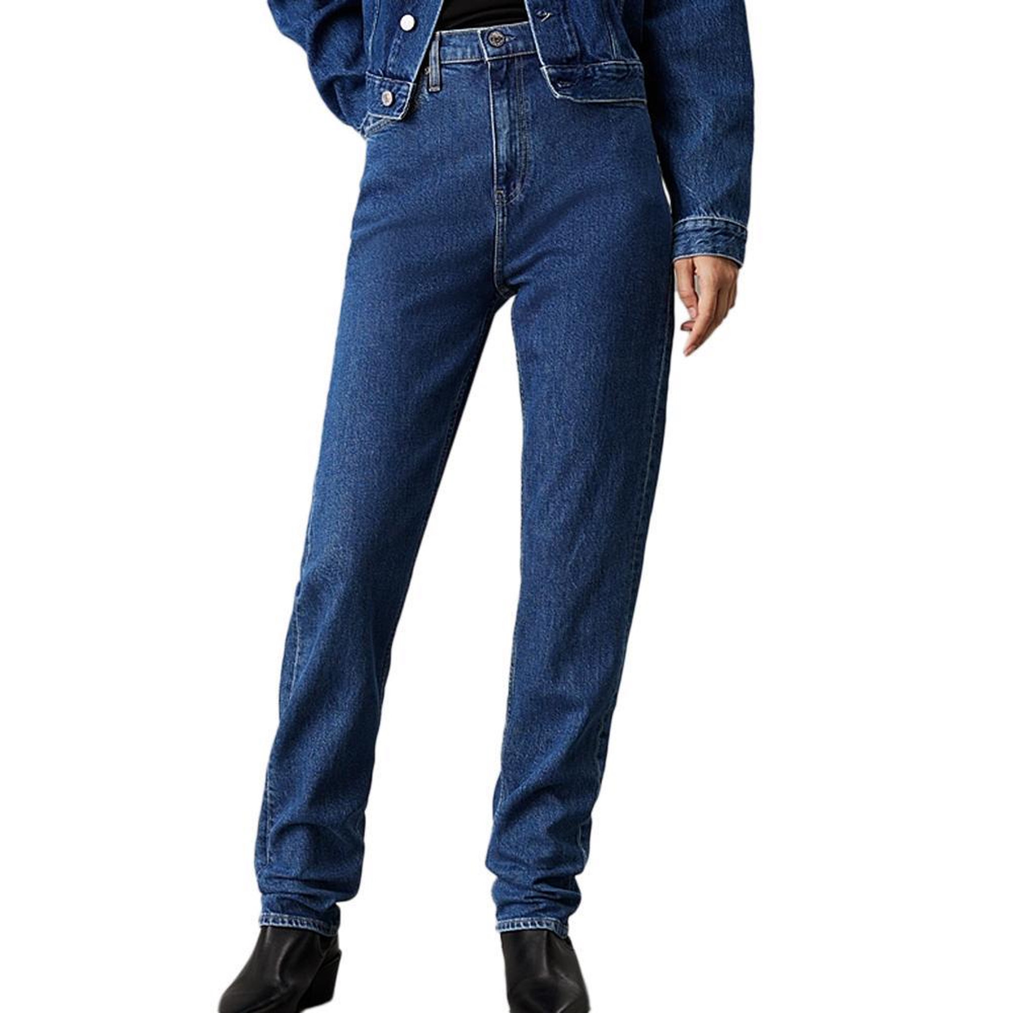 CALVIN KLEIN JEANS Jean Slim  Femme Calvin Klein Jeans Authentic. Coloris disponibles : Bleu