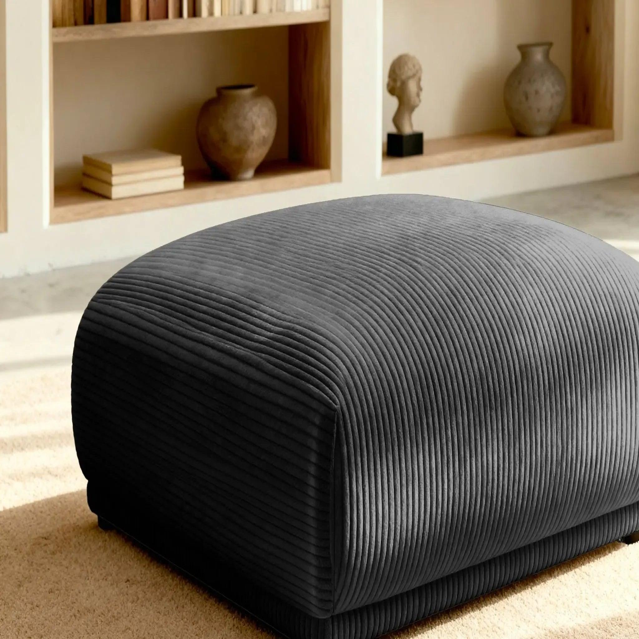Voir la diapositive 4 : CASANOVA PARIS Rosalie - pouf velours cotelé