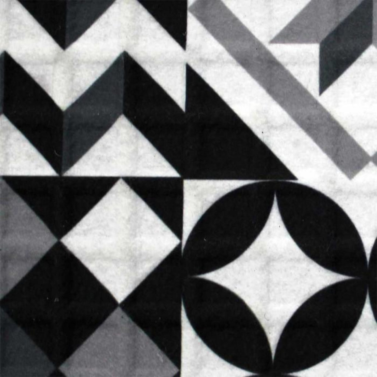 Paris Prix Tapis Relief Imprimé  Calypso  45x75cm Noir