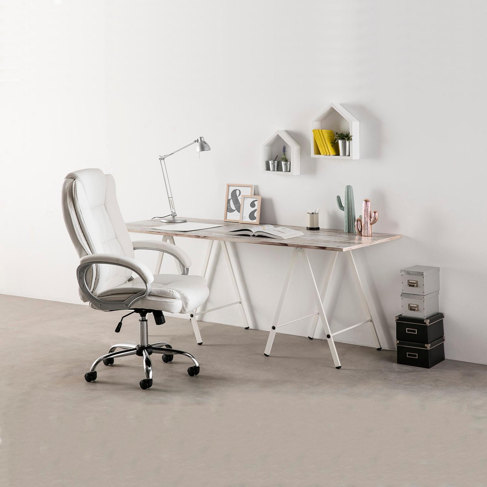 Voir la diapositive 5 : VS VENTA-STOCK Chaise de Bureau Karen Elevable et Fauteuil inclinable en Simili Cuir Blanc