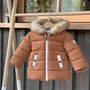 Voir la diapositive 6 : Petit Béguin Doudoune enfant imperméable doublée sherpa avec capuche Chincha