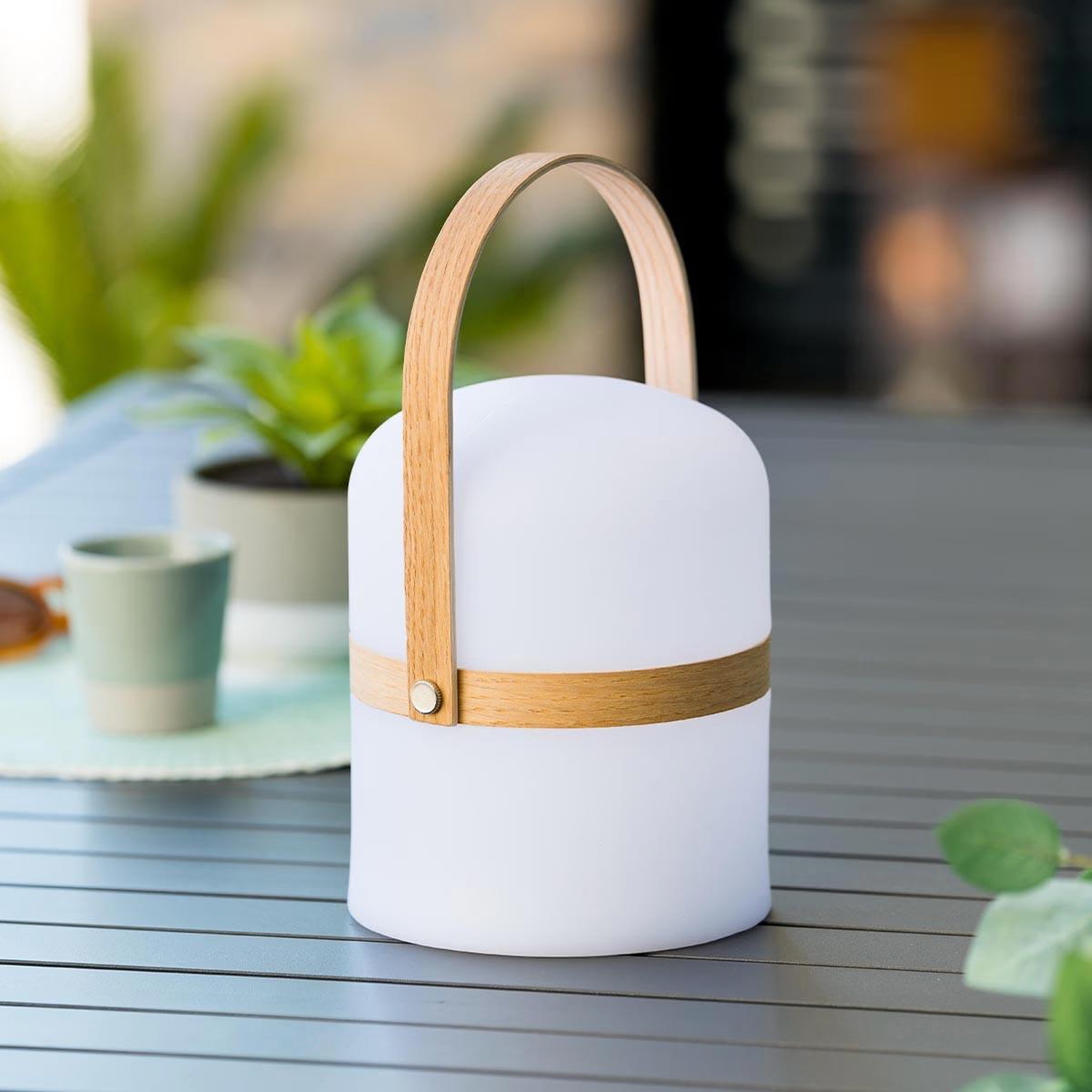 Voir la diapositive 3 : ATMOSPHERA Lampe nomade avec anse  baladeuse  26cm blanc
