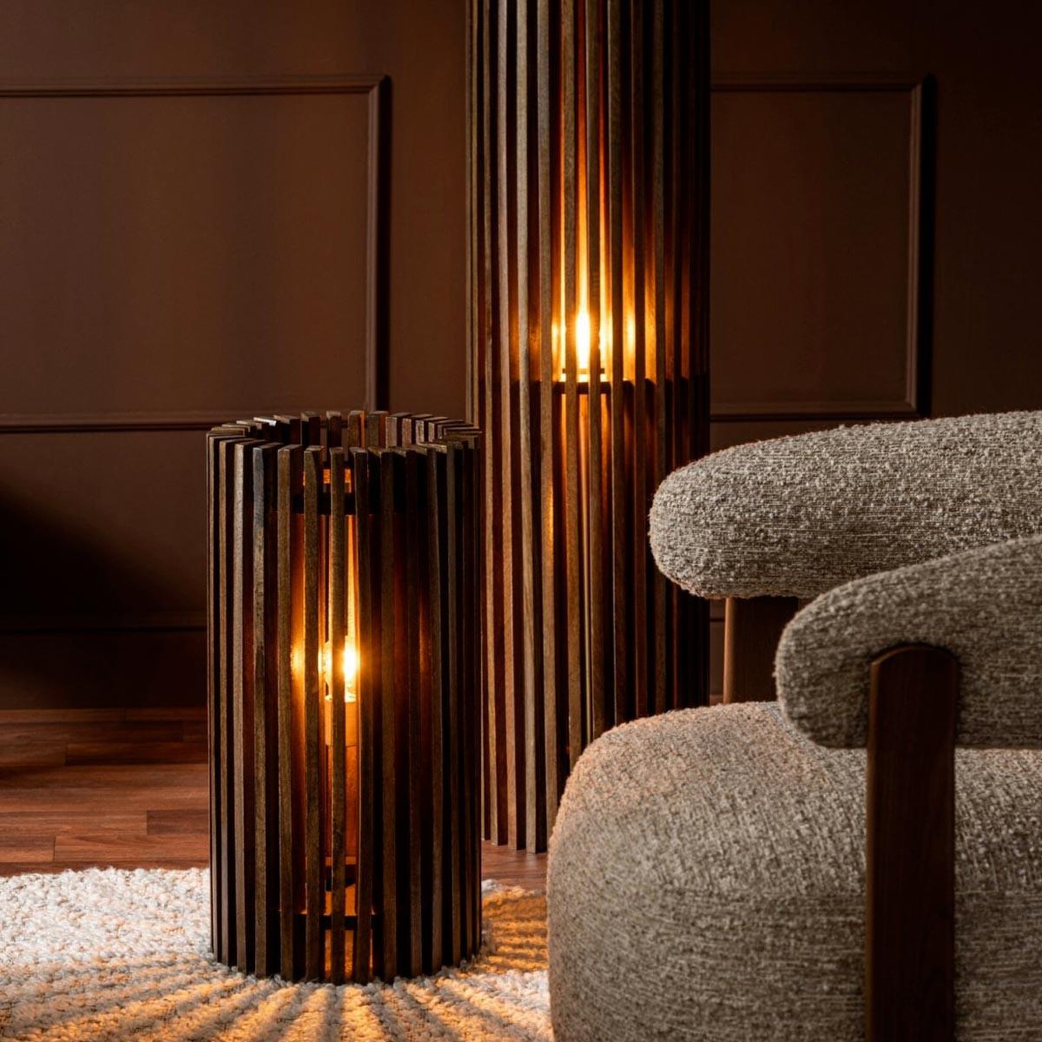 Voir la diapositive 4 : J-LINE Lampe à poser en bois  linea  62cm marron foncé