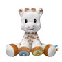 Voir la diapositive 1 : VULLI Peluche interactive touch and music - Sophie la girafe