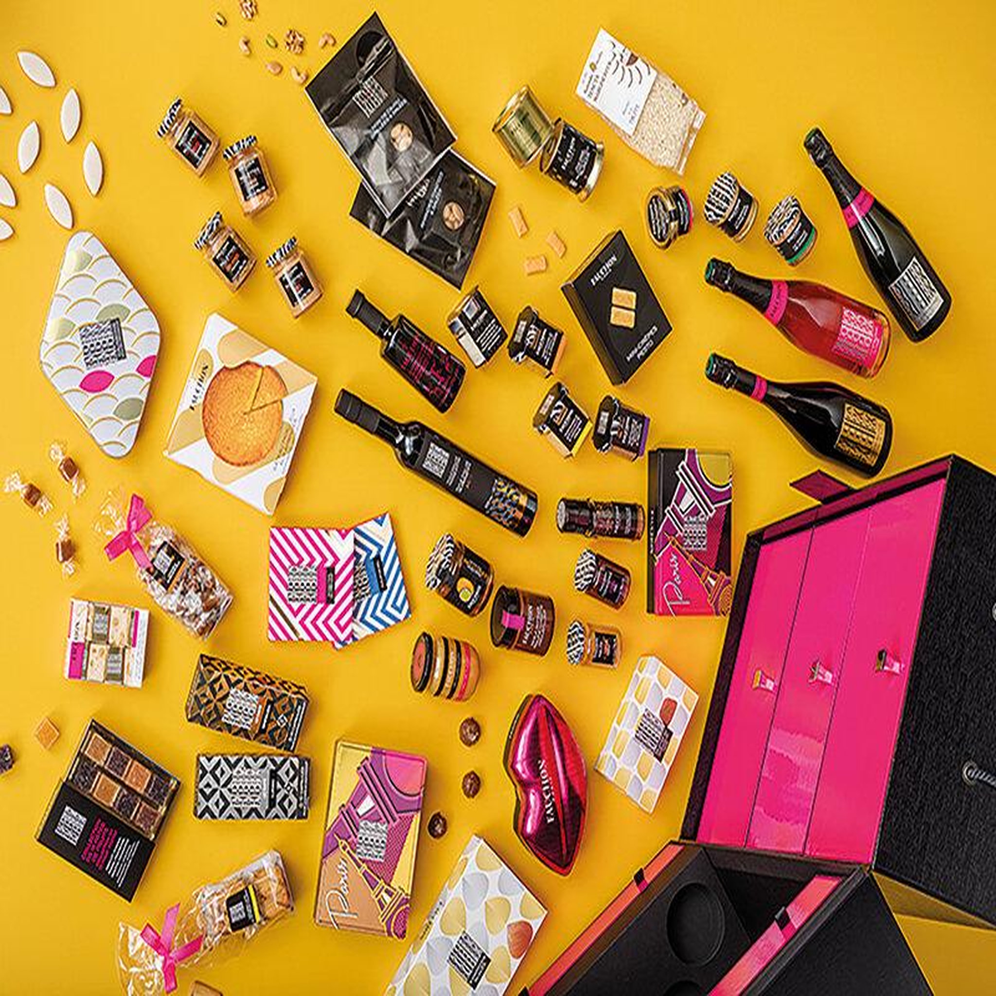Voir la diapositive 4 : Smartbox Coffret incontournable fauchon : assortiment de délices salés et sucrés livrés à domicile - coffret cadeau gastronomie