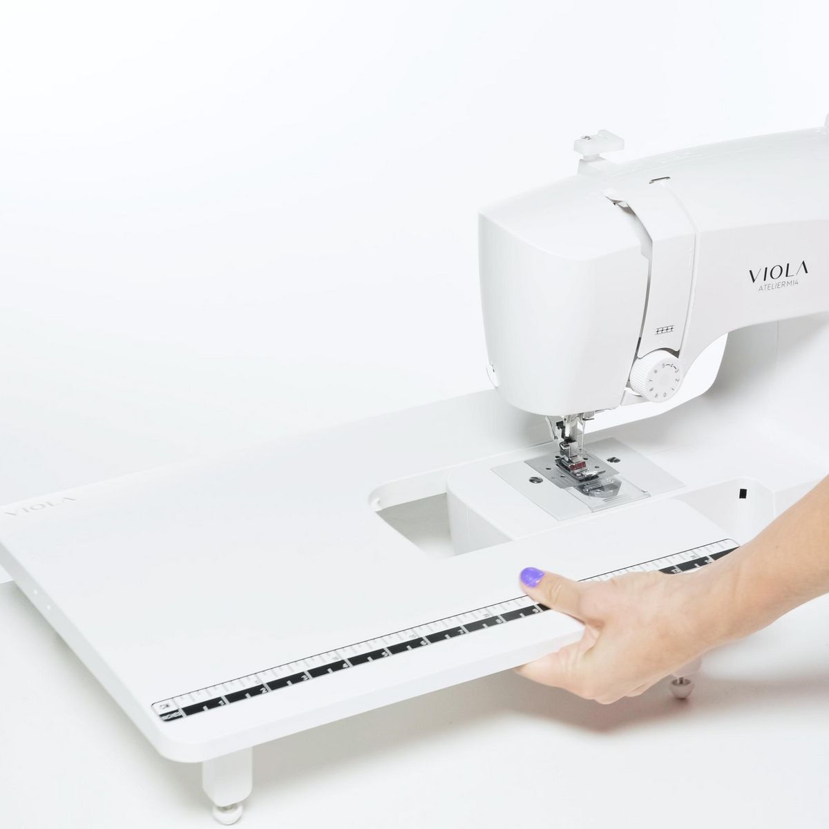 VIOLA Machine à coudre Atelier M14 avec Table d'extension