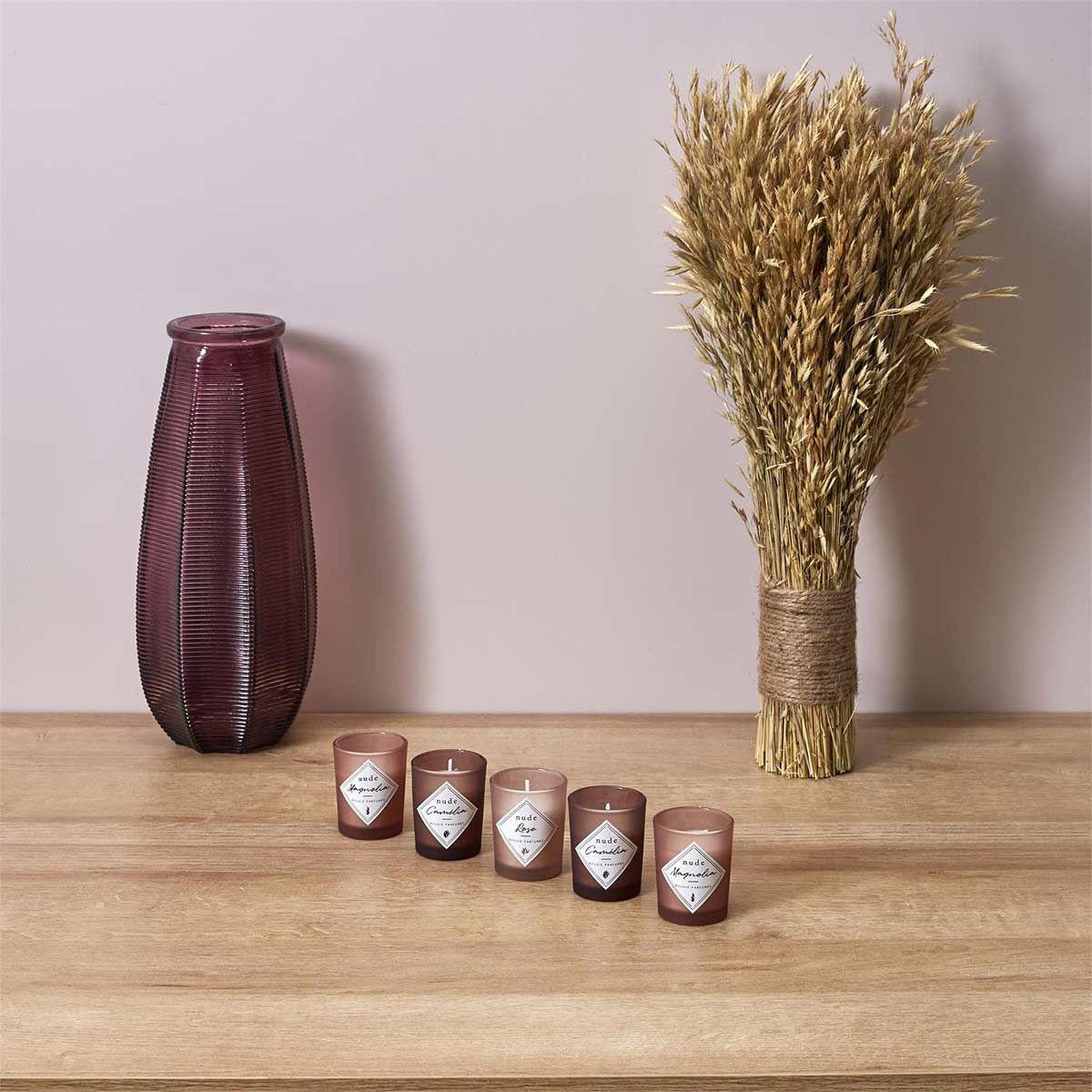 Voir la diapositive 5 : The Home Deco Factory Lot de 5 bougies parfumées  coffret  5cm nude