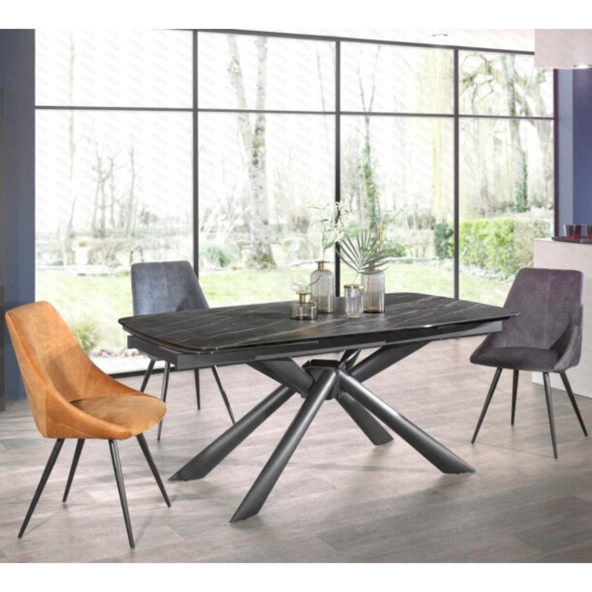 Voir la diapositive 2 : JLC KREATION Grande table en céramique extensible noir et or l180-280 cm constantine