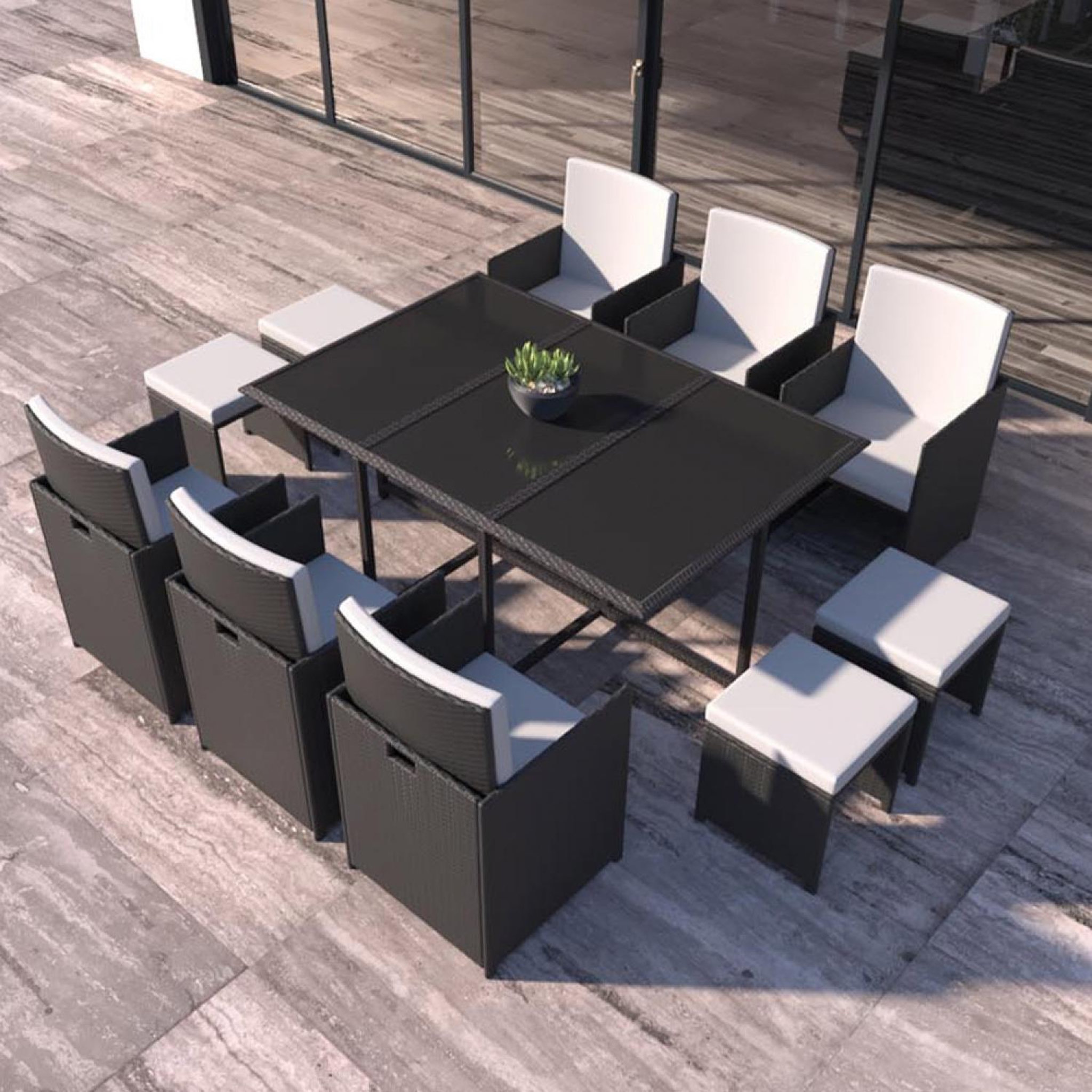 Voir la diapositive 2 : CONCEPT USINE Table et chaises 10 places en résine tressée noir et blanc florida