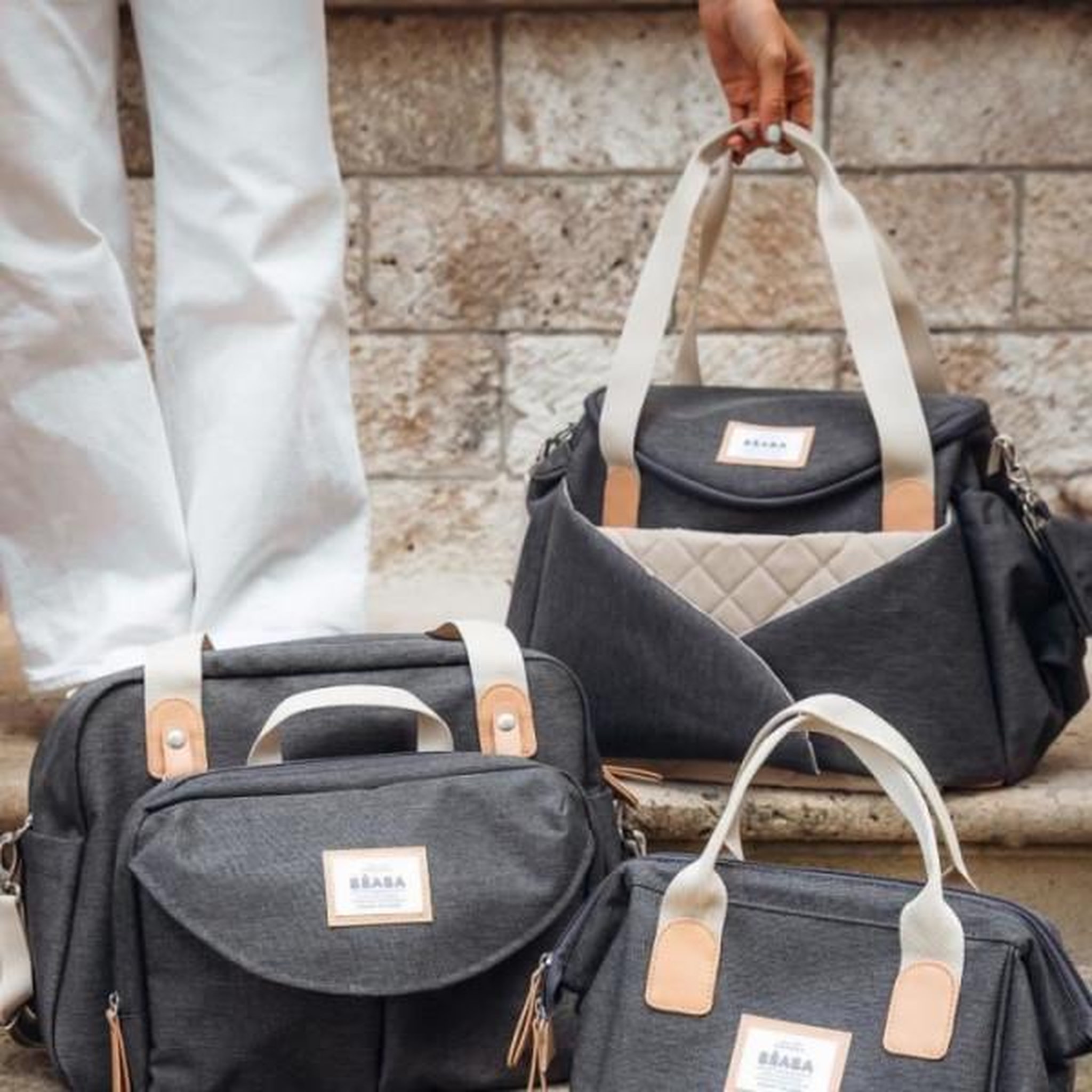 Voir la diapositive 6 : MARKET24 Sac a langer - BEABA - SYDNEY - Gris chiné foncé