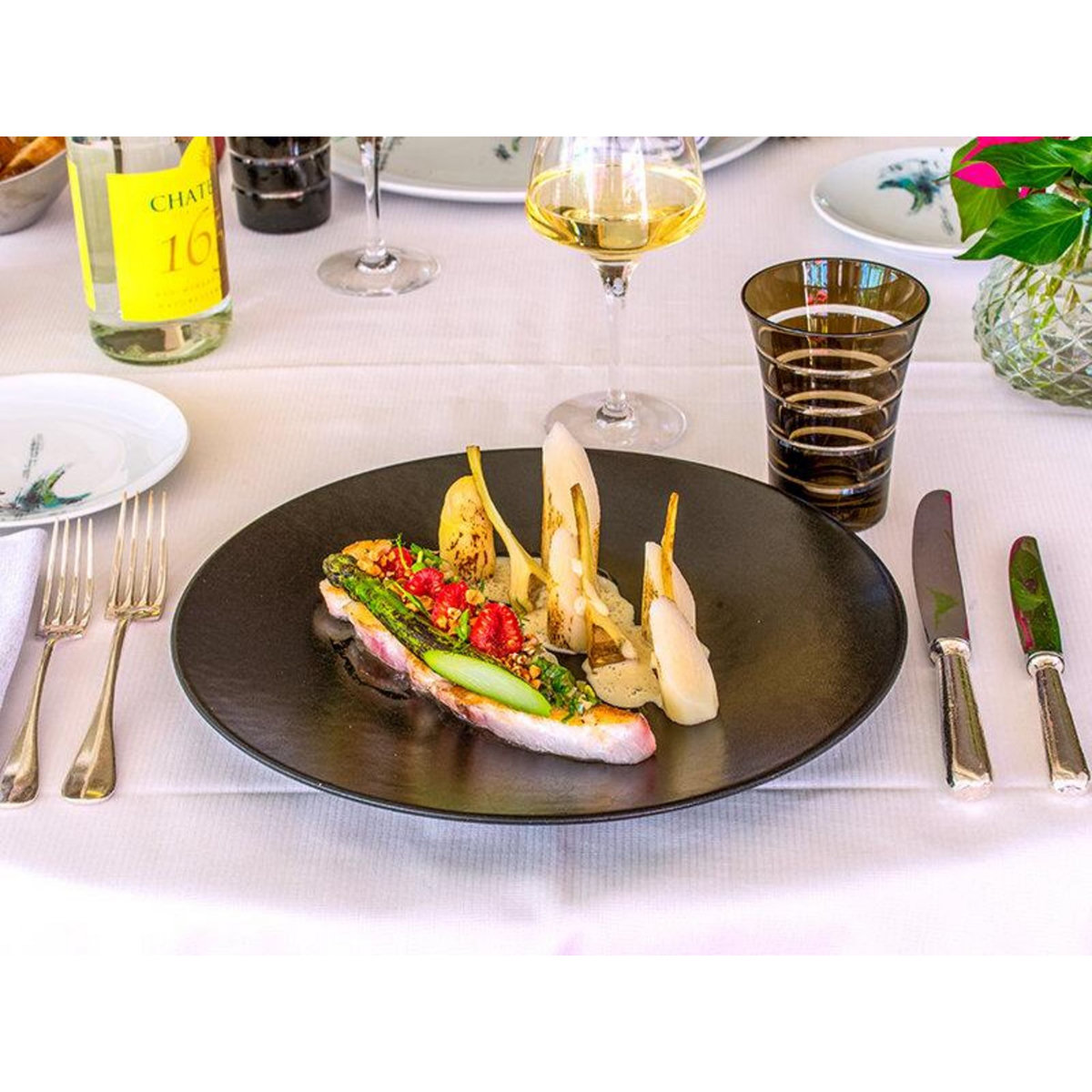 Smartbox Délicieuse escapade de 2 jours en château avec apéritif et dîner près de Poitiers - Coffret Cadeau Séjour