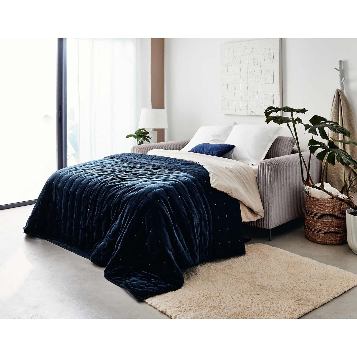 LISA DESIGN Owen - canapé 3 places convertible express couchage quotidien 140 cm matelas 12 cm en velours côtelé grosses côtes