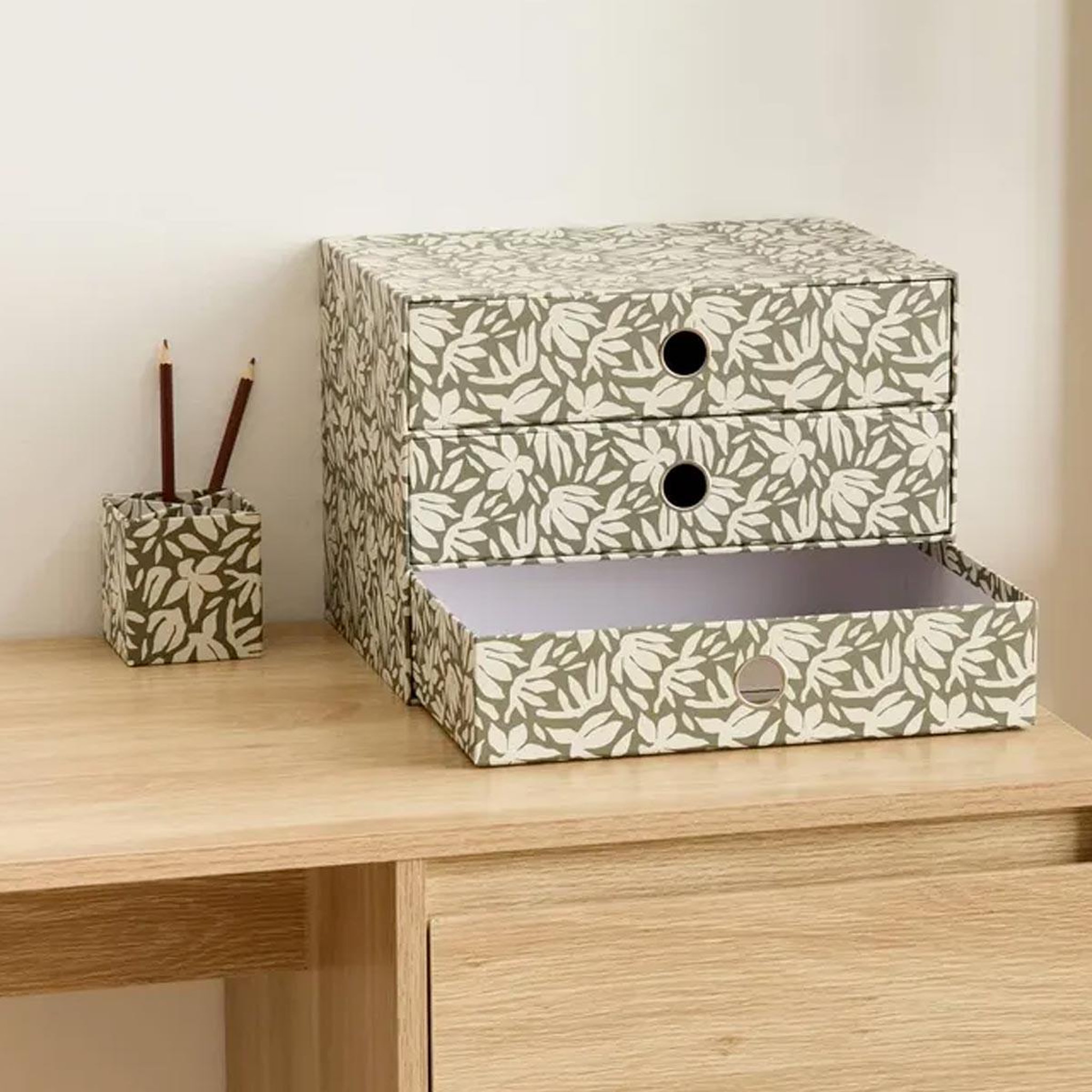 Voir la diapositive 3 : FIVE Rangement de bureau 3 tiroirs  floréa  32cm vert