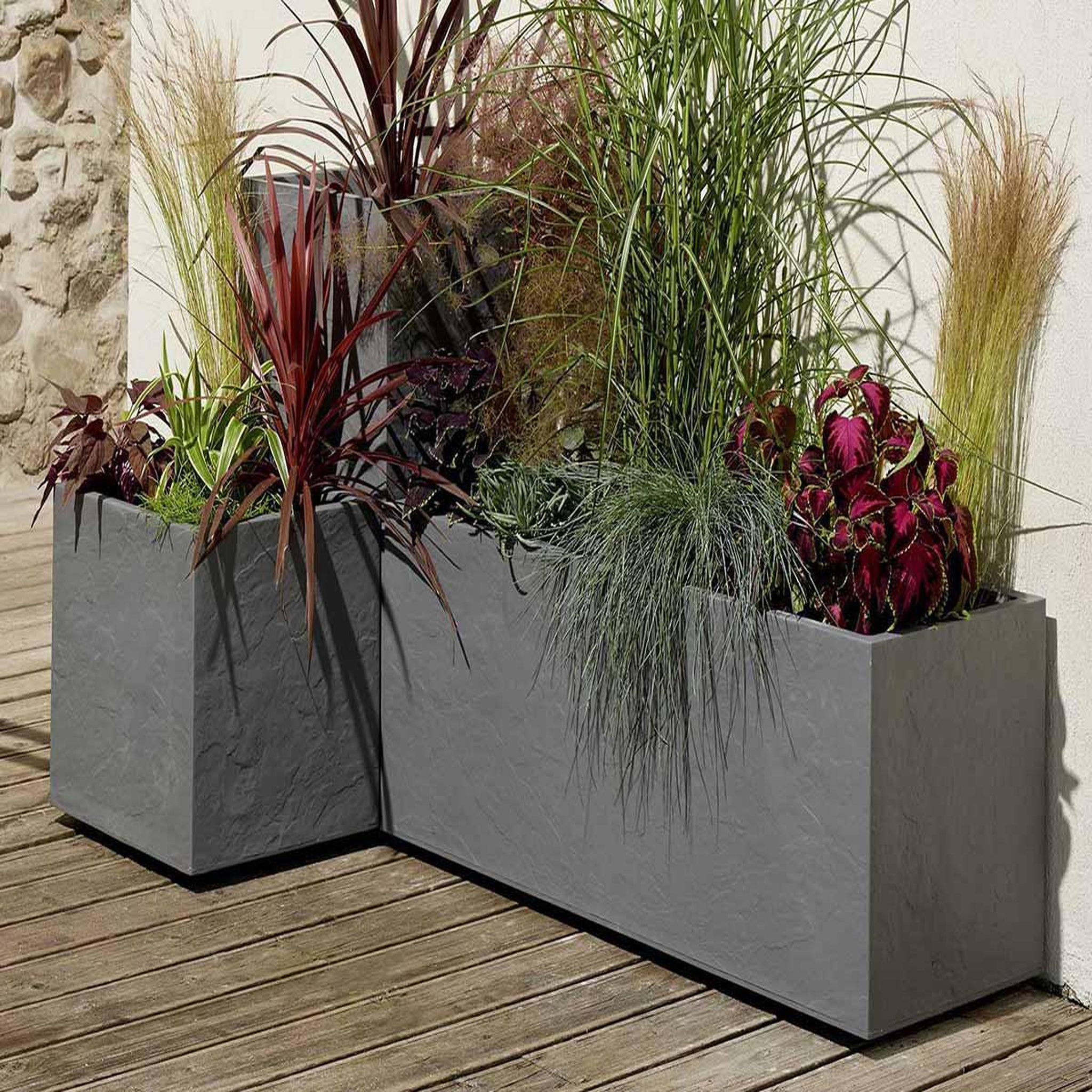 Voir la diapositive 4 : Eda Jardinière rectangulaire Volcania effet pierre 99,5 x 39,5 x 43,5 cm - Gris anthracite - Eda