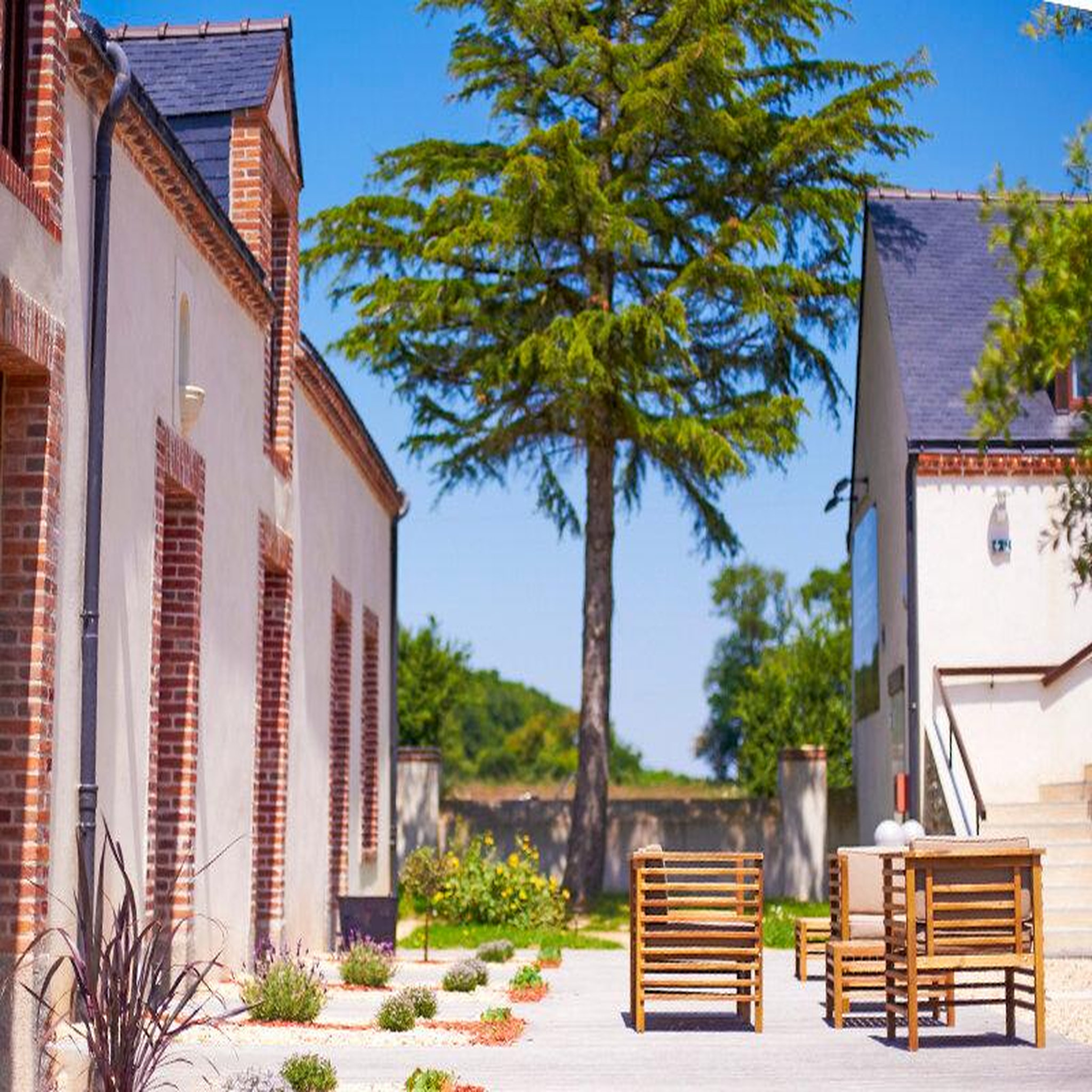Voir la diapositive 3 : Smartbox Escapade de 3 jours près des côtes françaises - coffret cadeau séjour