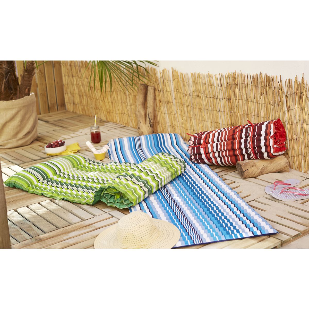 Matelas de plage en coton avec rayures