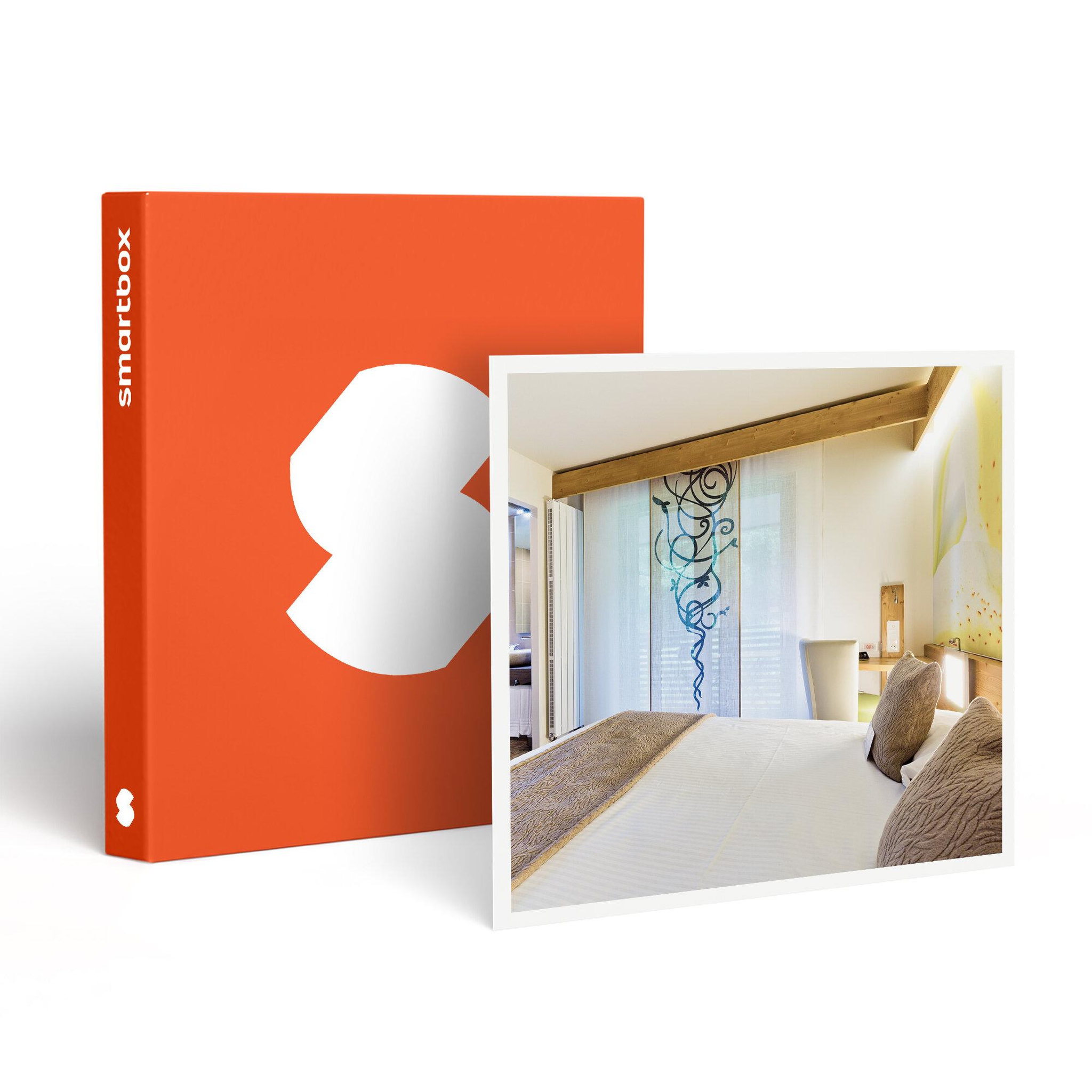 Smartbox Escapade gourmet romantique : 2 jours avec dîner et mignardises dans les alpes en hôtel 4* - coffret cadeau séjour