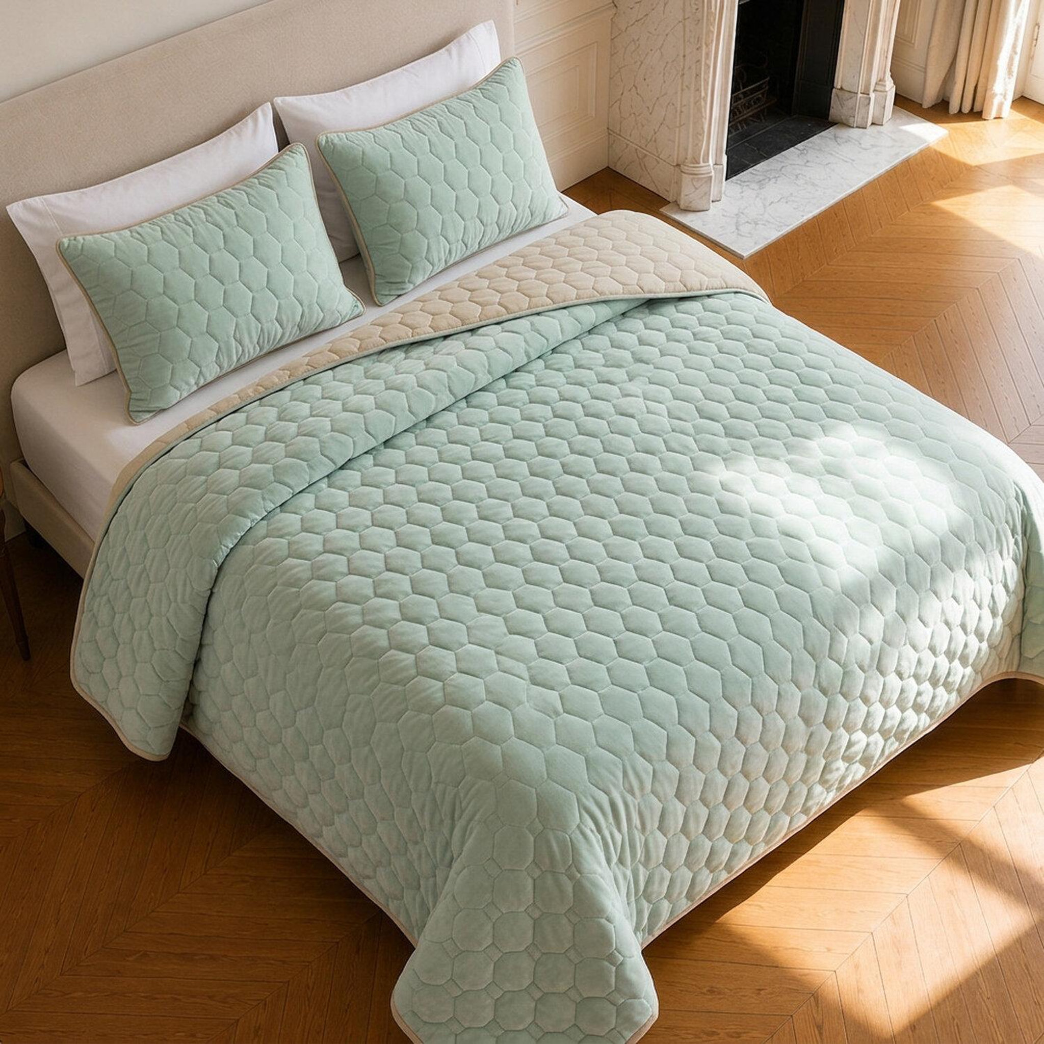 Voir la diapositive 4 : Home collection Couvre-lit matelassé réversible