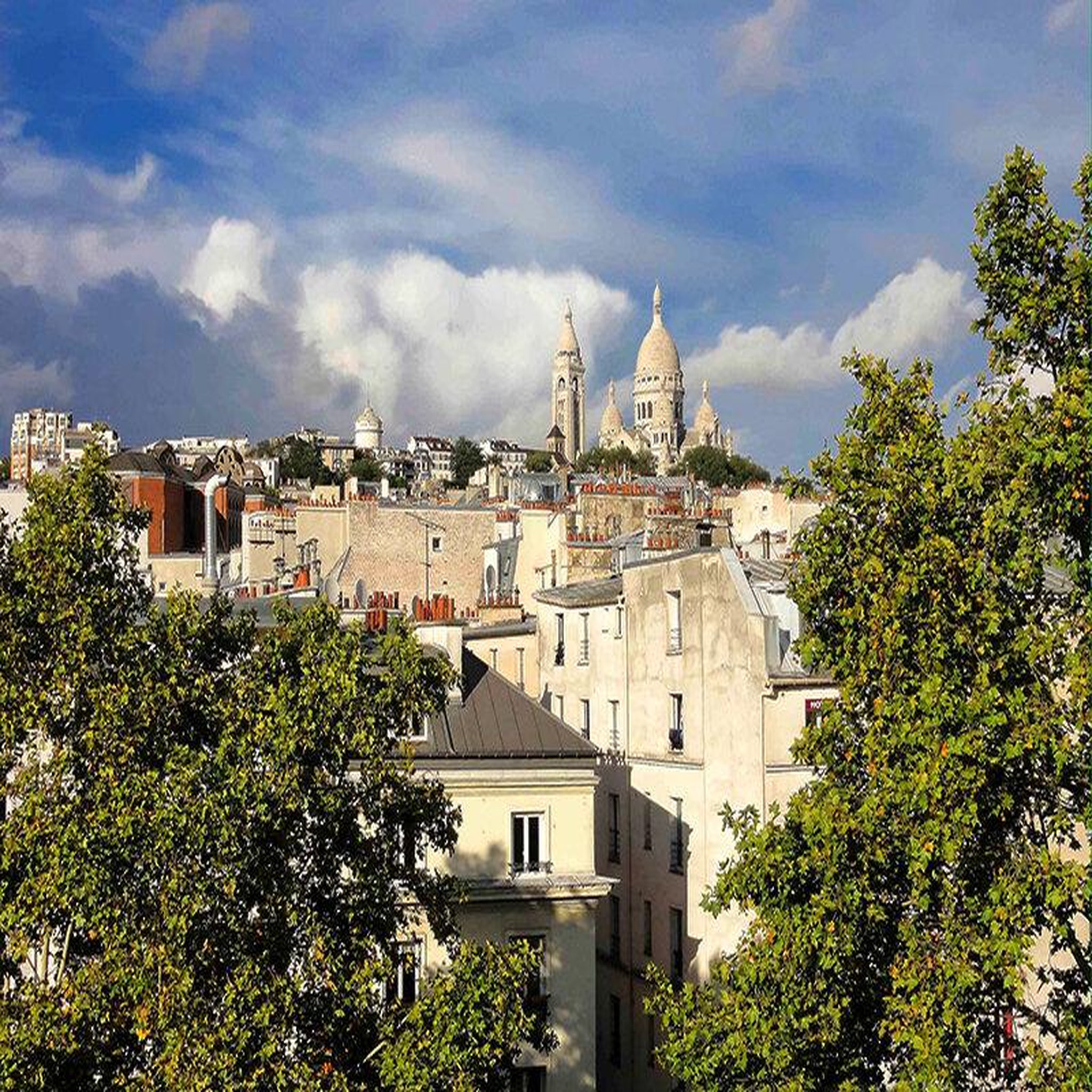 Voir la diapositive 3 : Smartbox 2 jours en hôtel 4* proche du sacré-cœur de montmartre à paris - coffret cadeau séjour