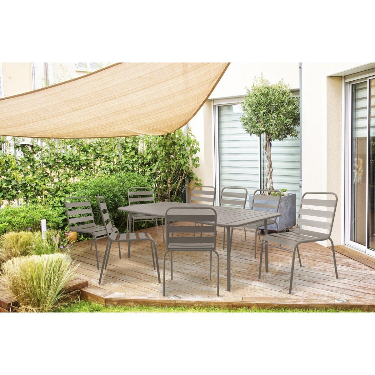 Habitat et Jardin Salon de jardin en métal  Bilbao  - 8 places - Taupe