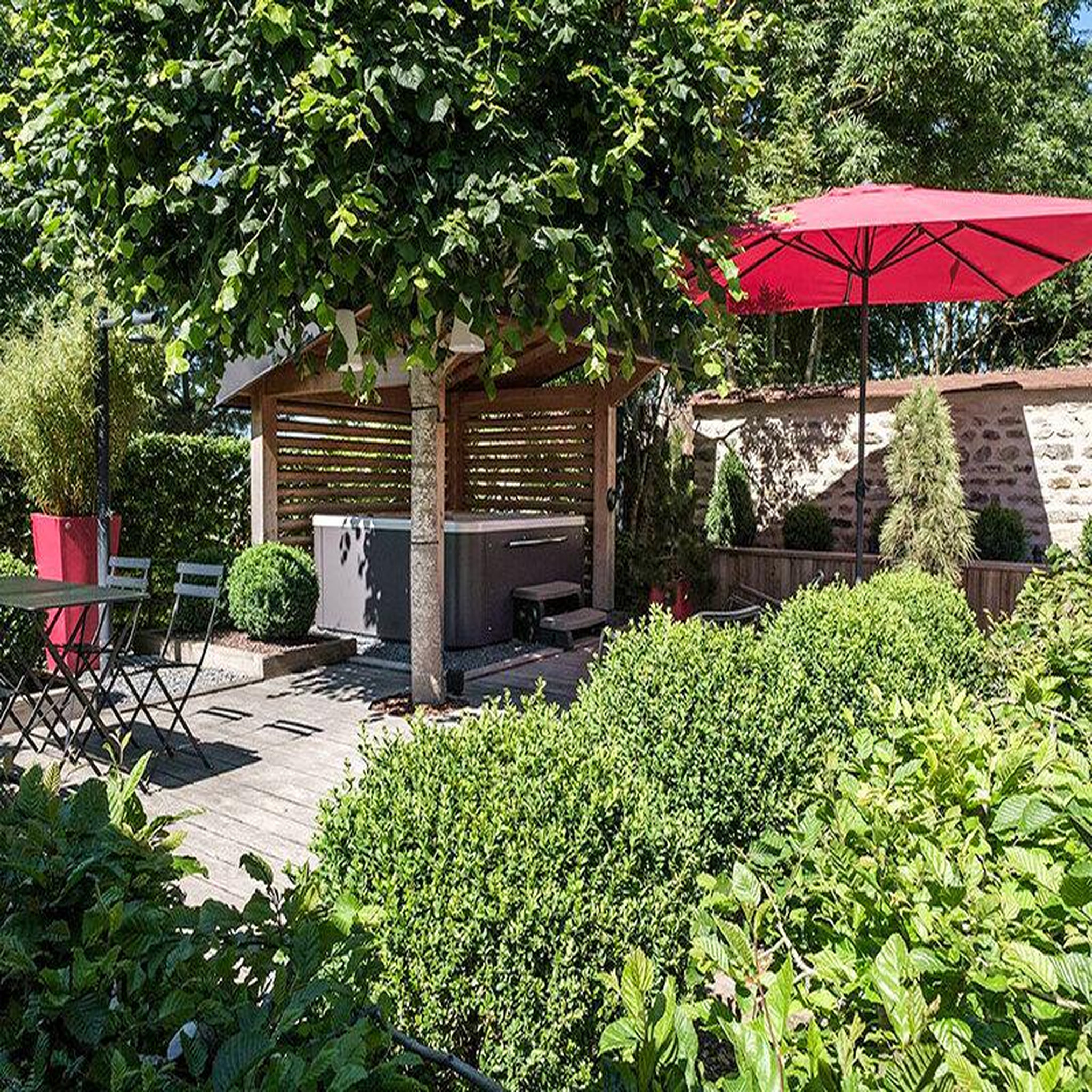 Voir la diapositive 6 : Smartbox 2 jours détente et luxe en pleine nature en bourgogne - coffret cadeau séjour